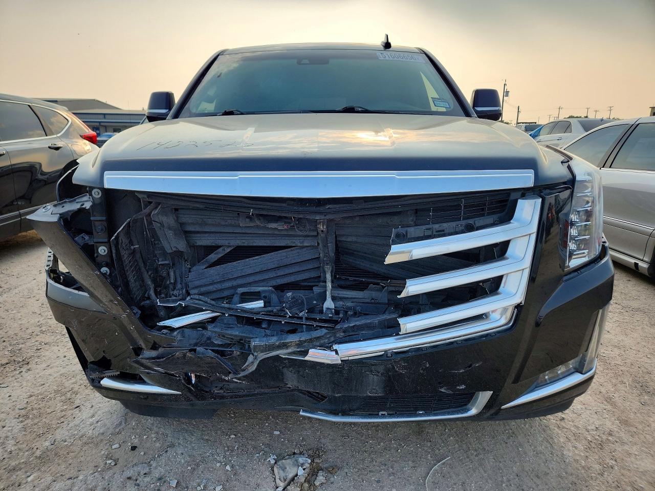Cadillac Escalade Esv Premium Luxury