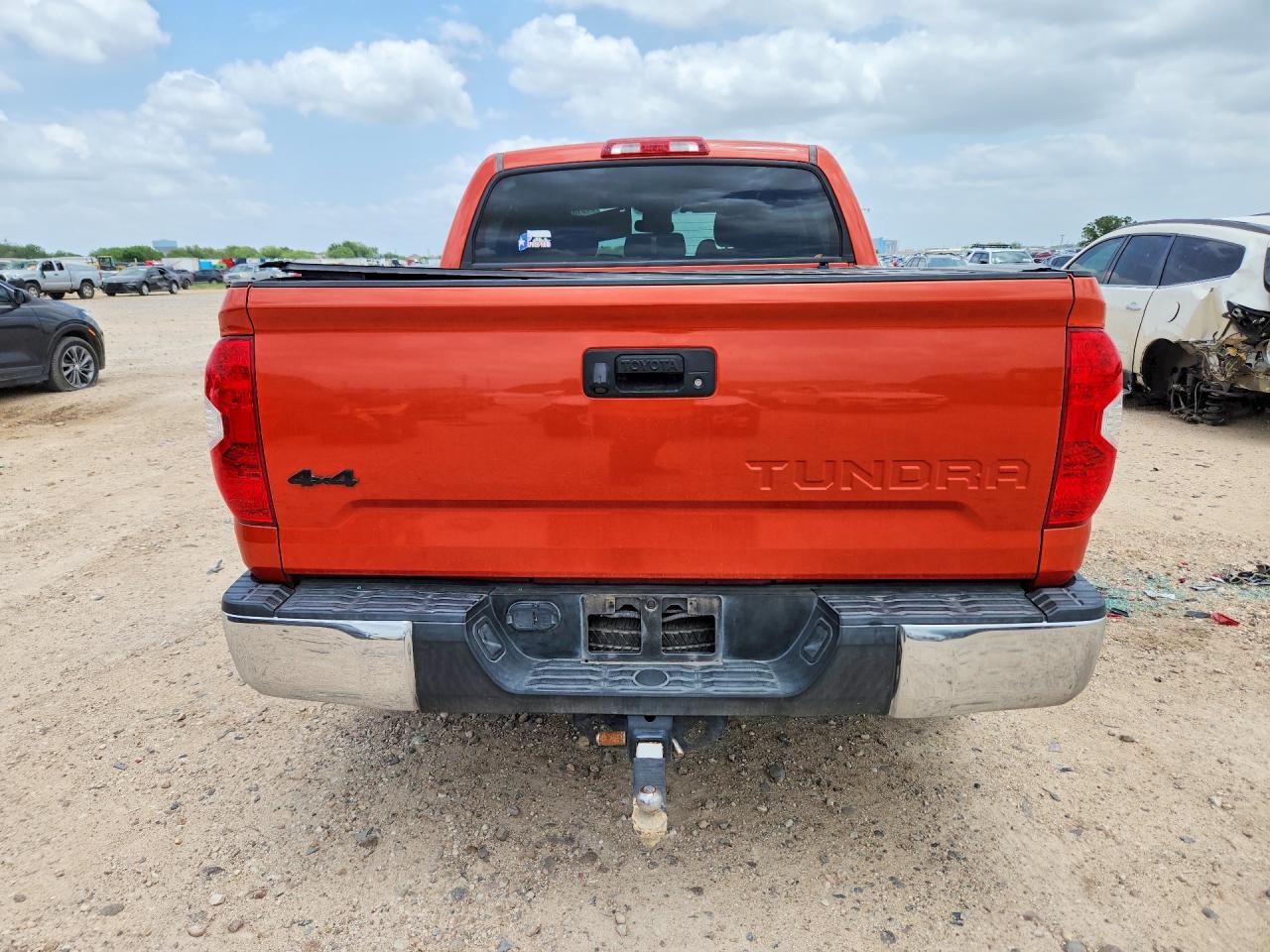 Toyota Tundra Sr5
