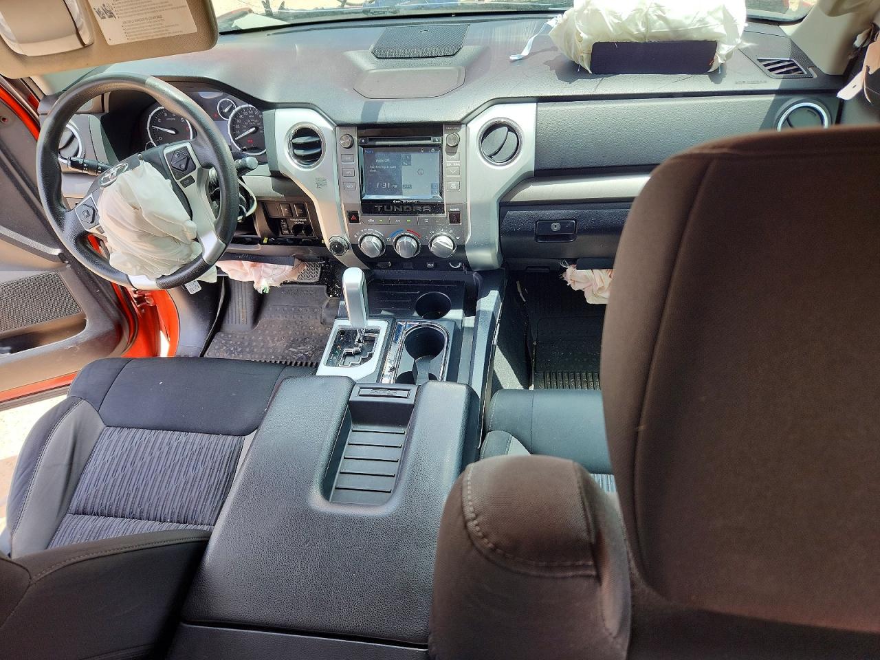 Toyota Tundra Sr5