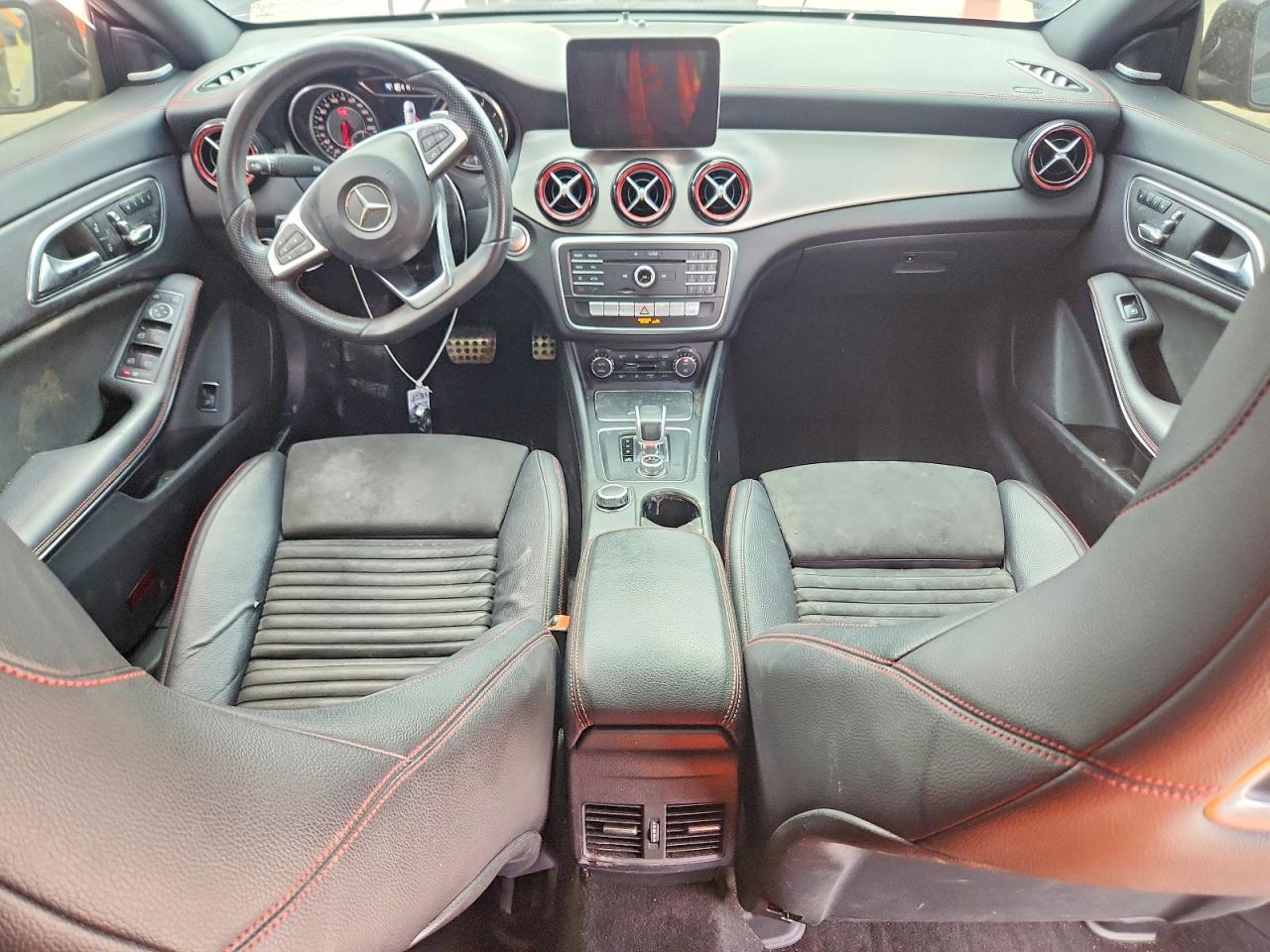 Mercedes-Benz Cla-class 45 Amg