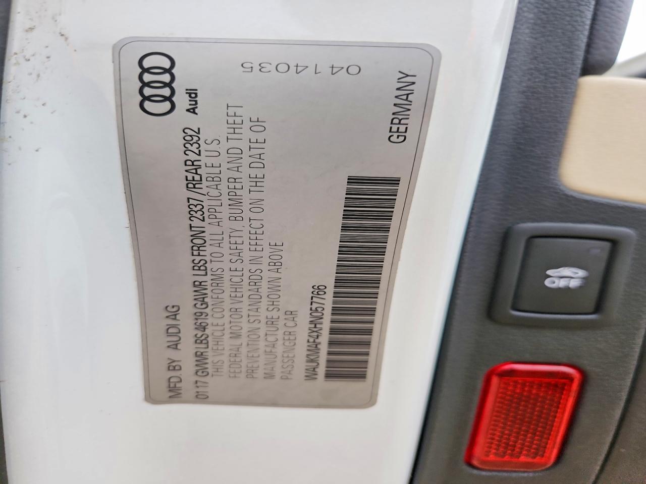 Audi A4 Ultra Premium