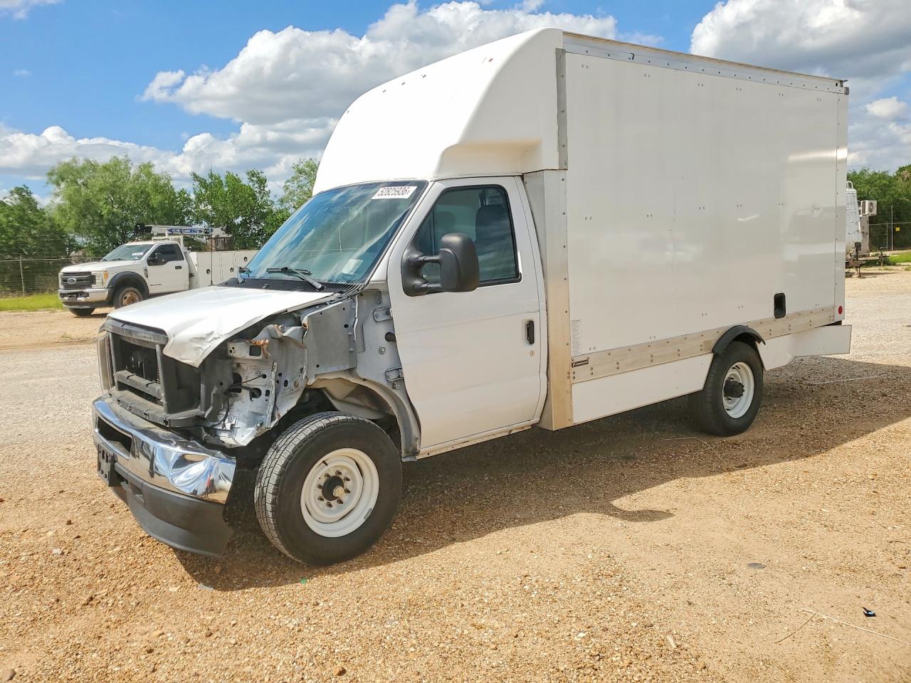 Salvage Ford Econoline Image