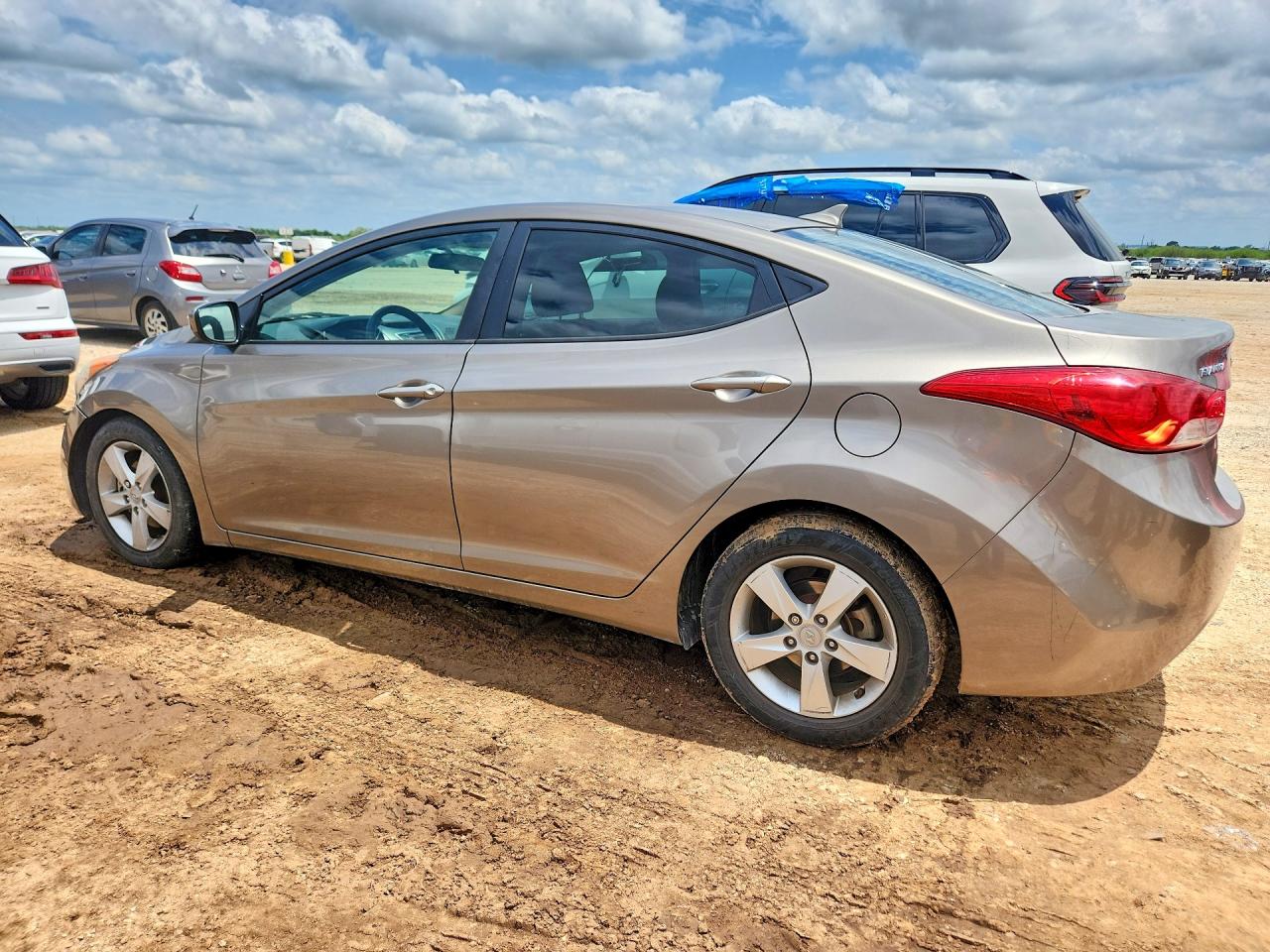 Hyundai ELANTRA Gls