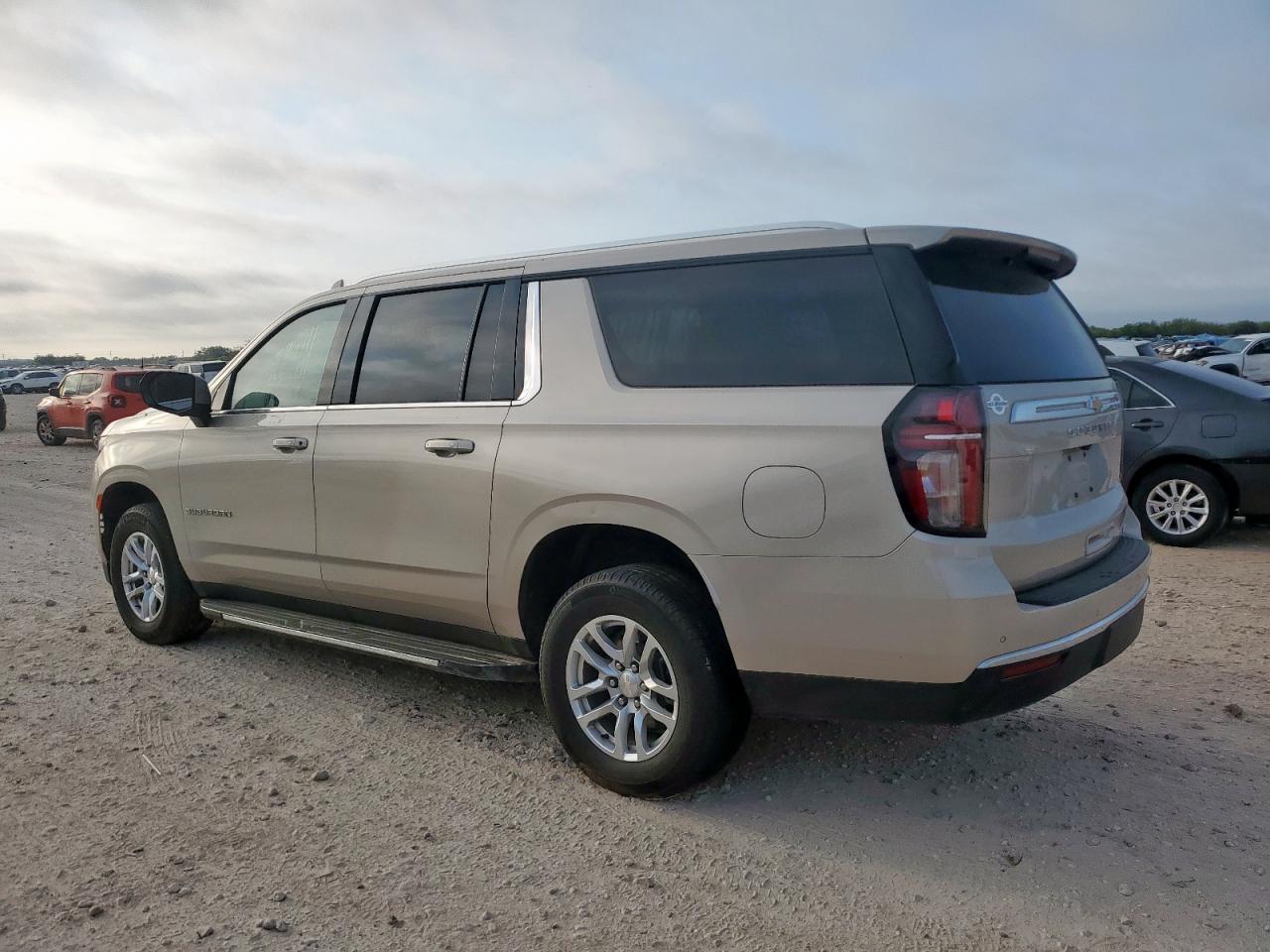 Chevrolet Suburban C1500 Lt