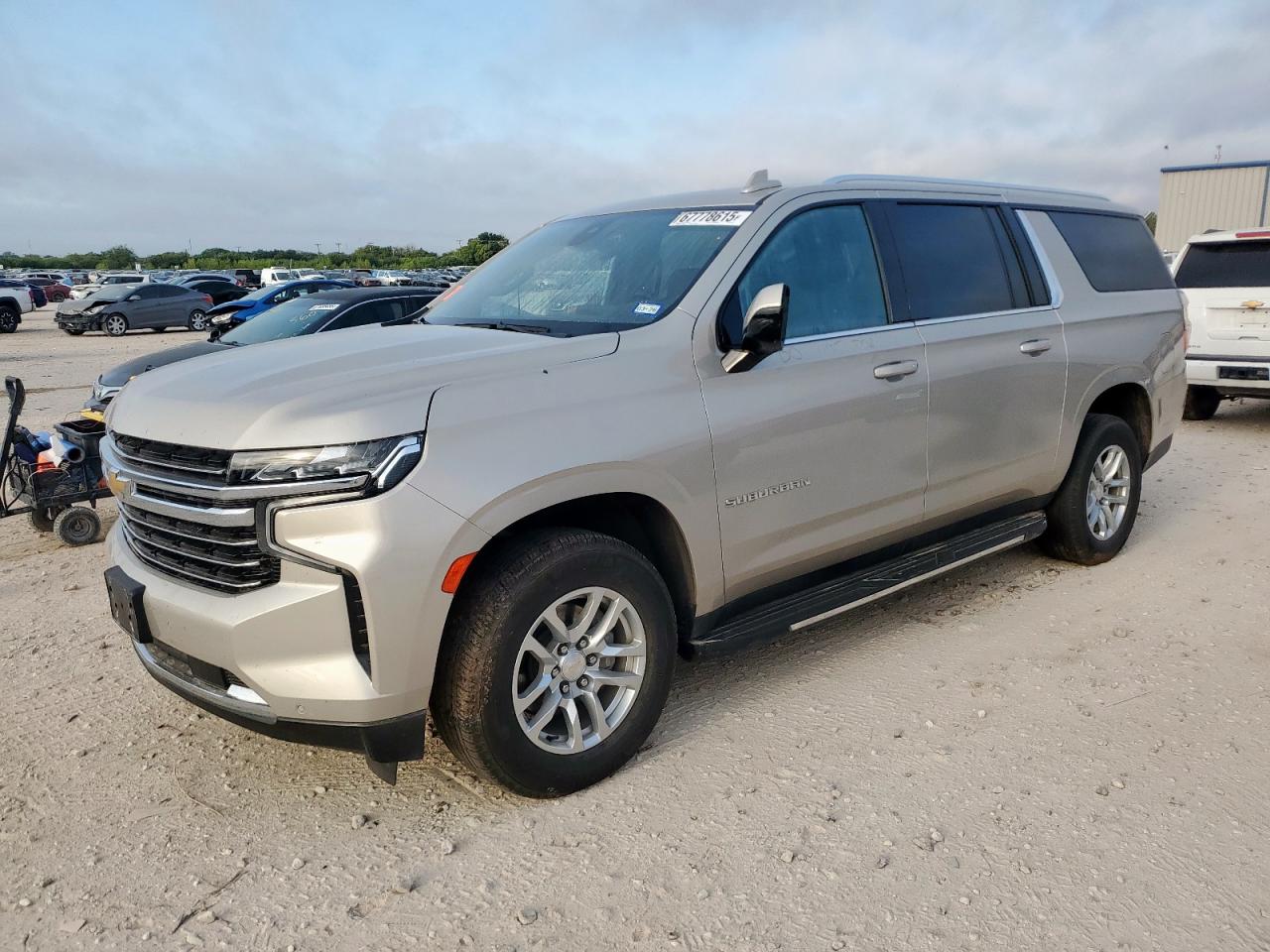 Salvage Chevrolet Suburban Image