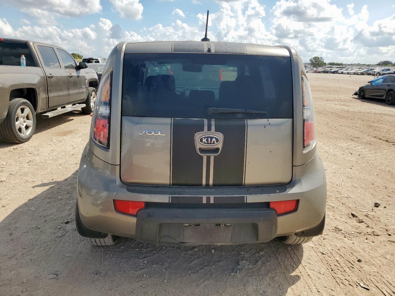 Kia Soul +