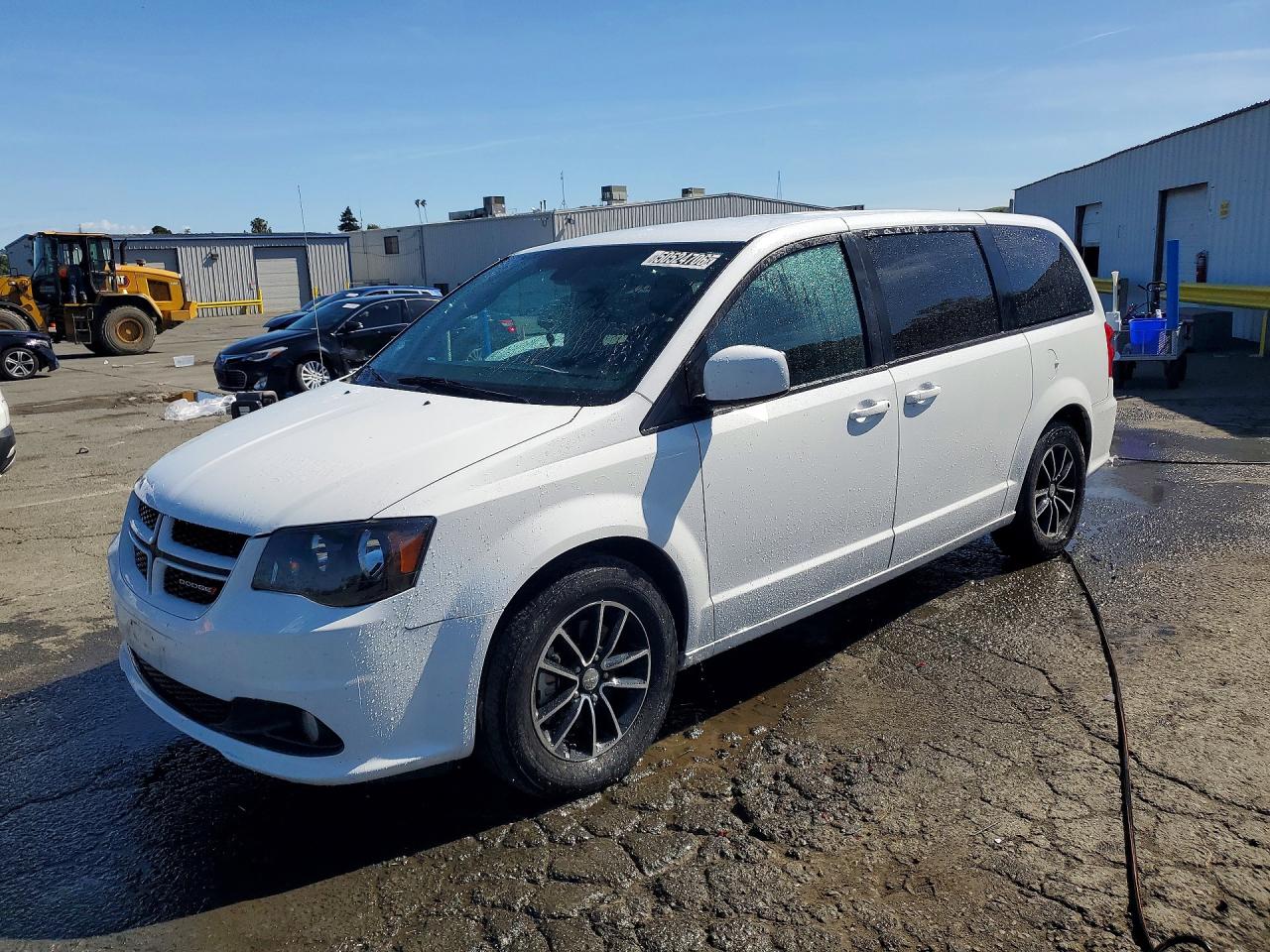 Salvage Dodge Caravan Image
