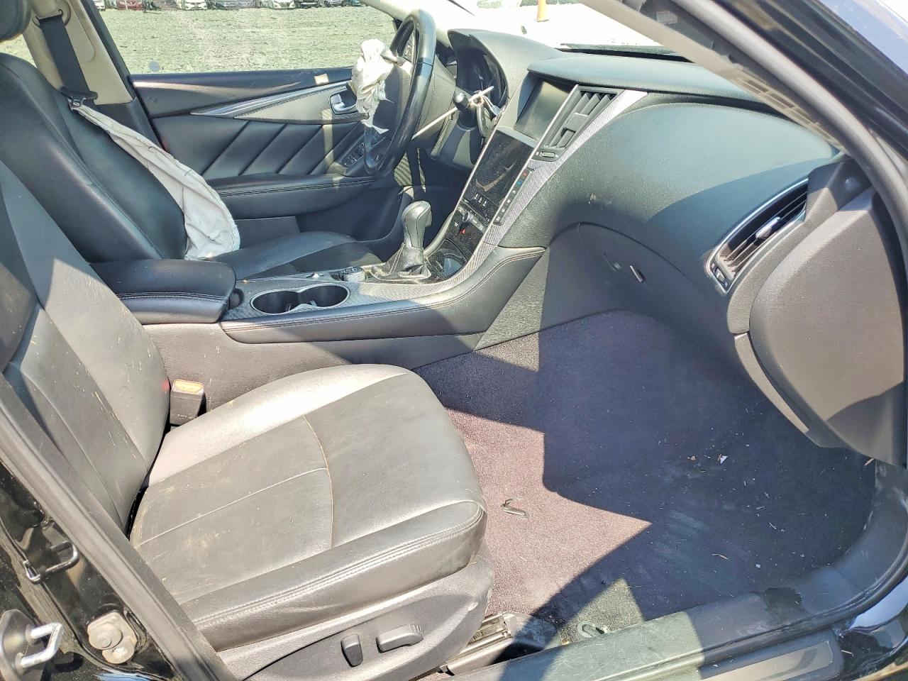 INFINITI Q50 3.0t 3.0t Signature Edition