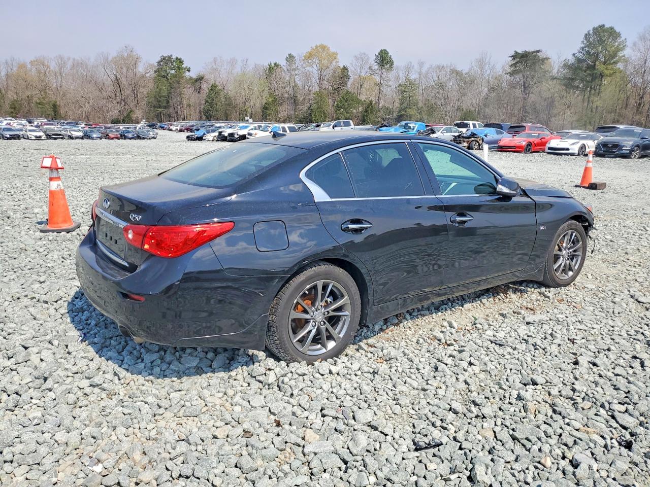 INFINITI Q50 3.0t 3.0t Signature Edition