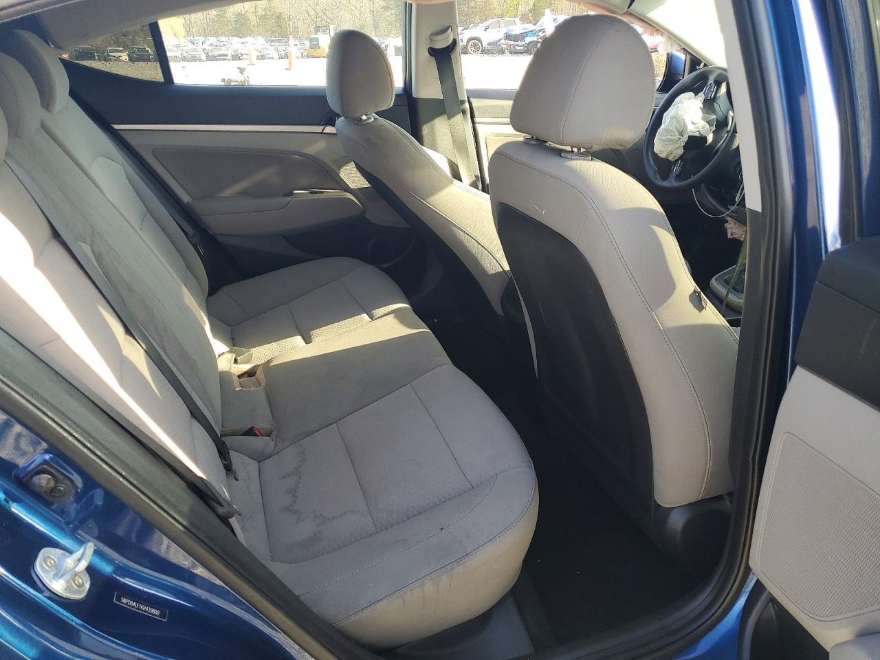 Hyundai ELANTRA Sel