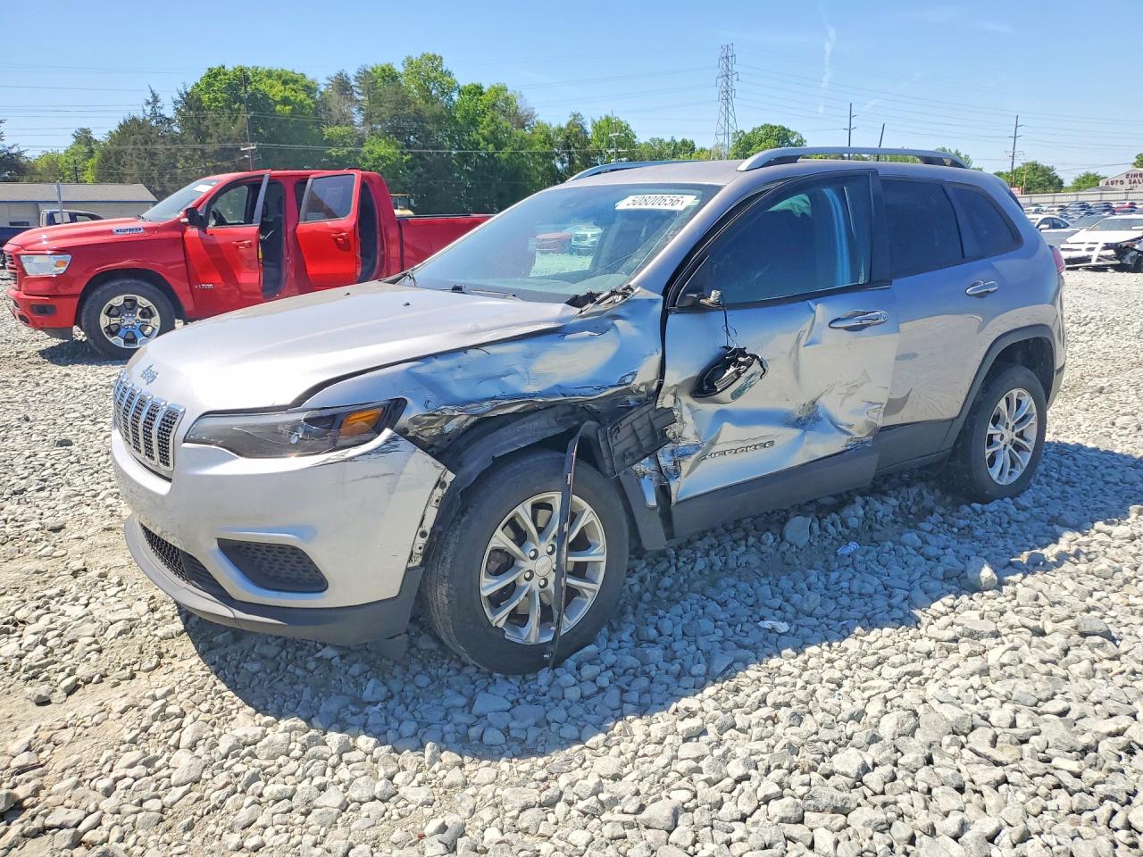 Salvage Jeep Grand Cherokee Image