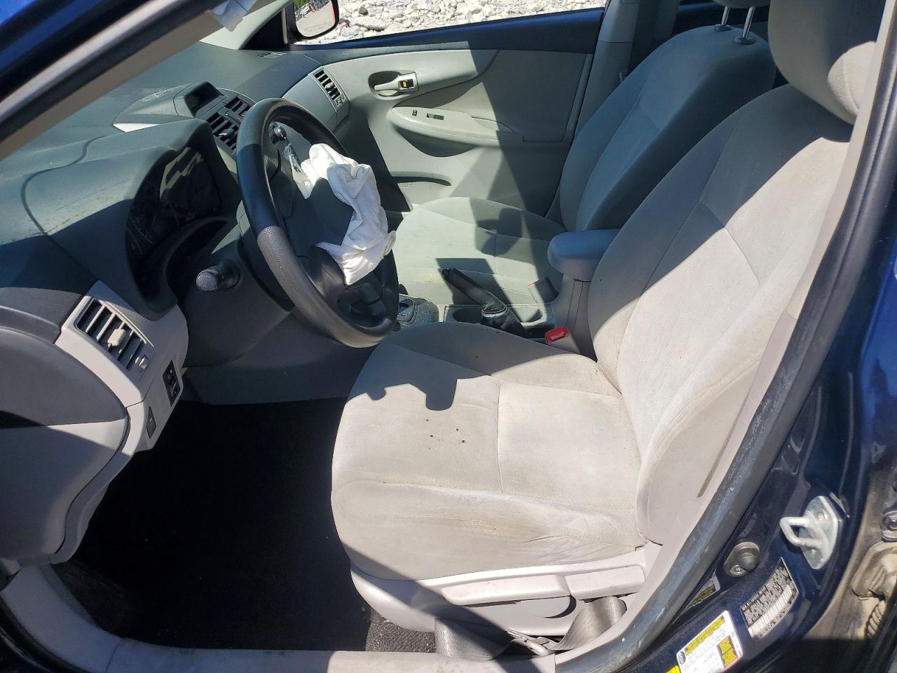 Toyota Corolla L