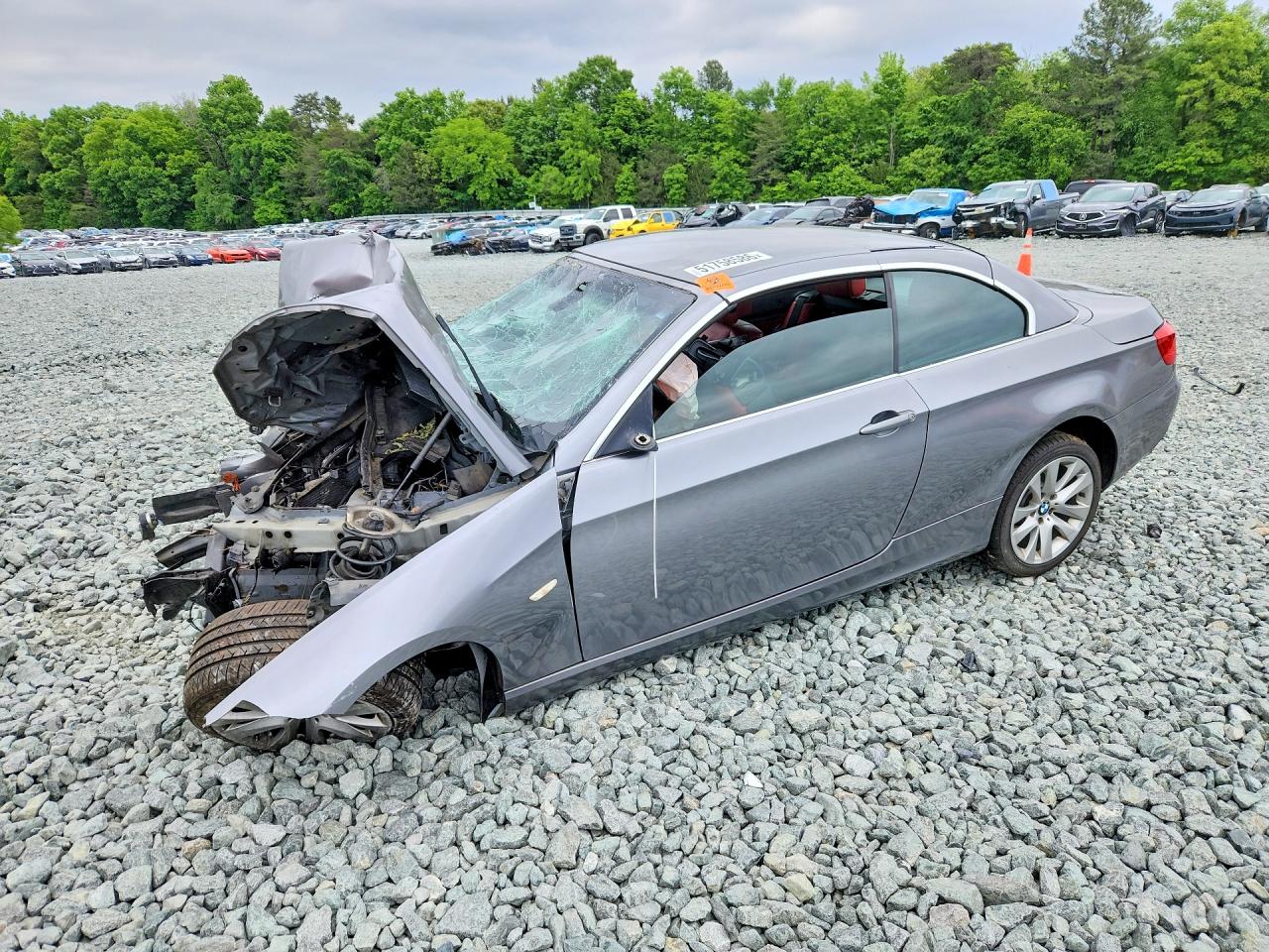 Salvage BMW 3 Series Image