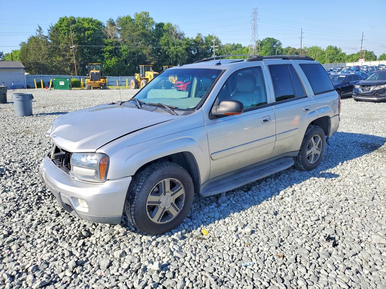 Salvage Chevrolet Trailblazer Image