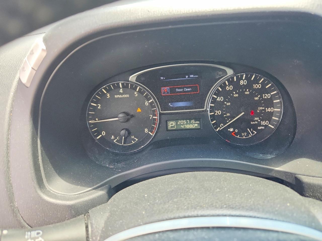 Nissan Pathfinder Sl