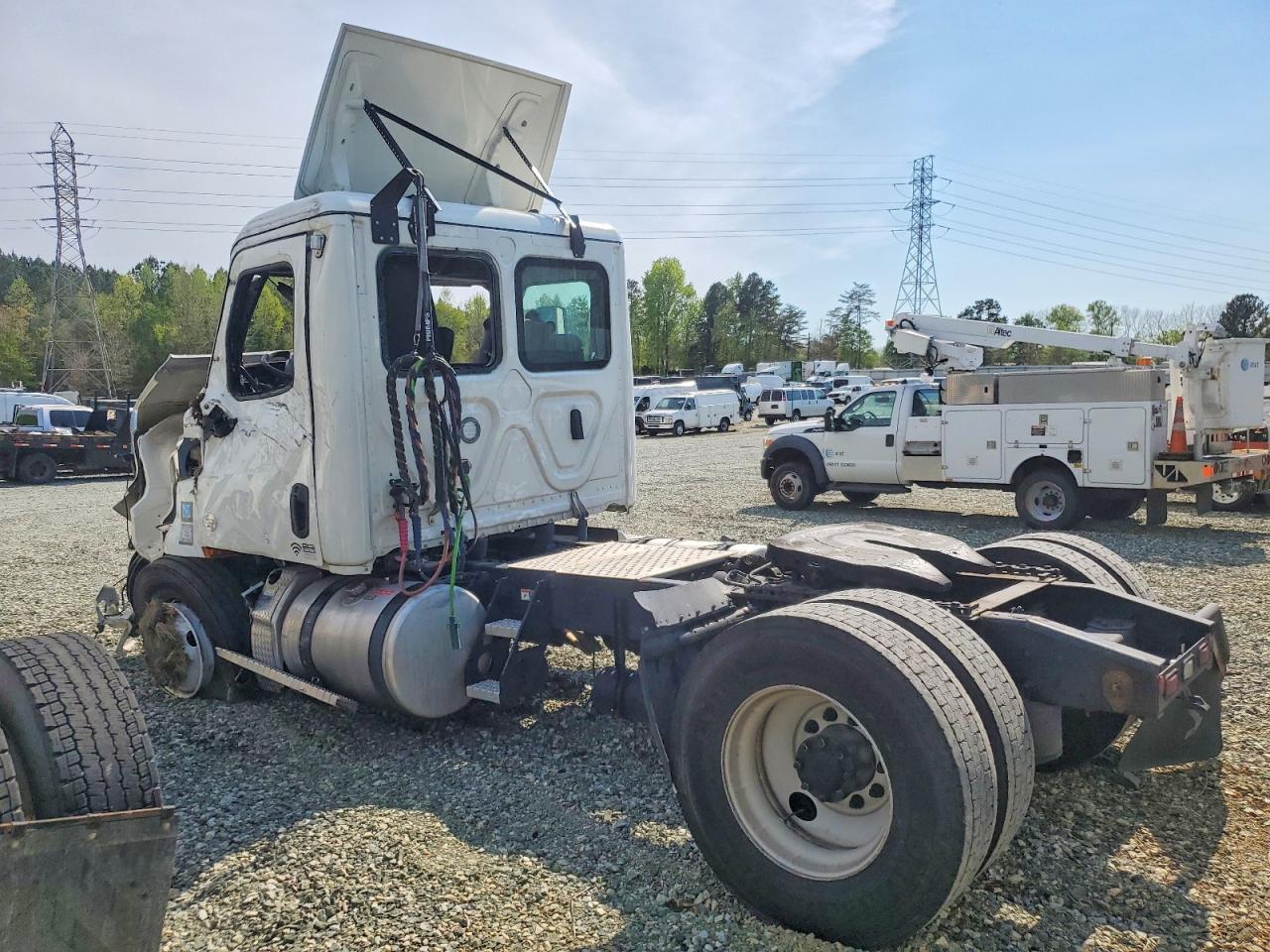 Freightliner Cascadia 126