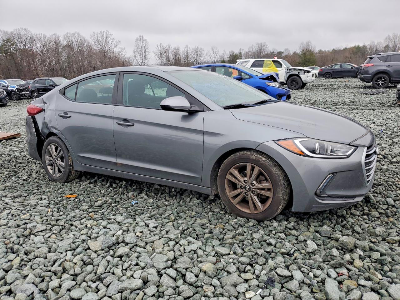 Hyundai ELANTRA Value Edition