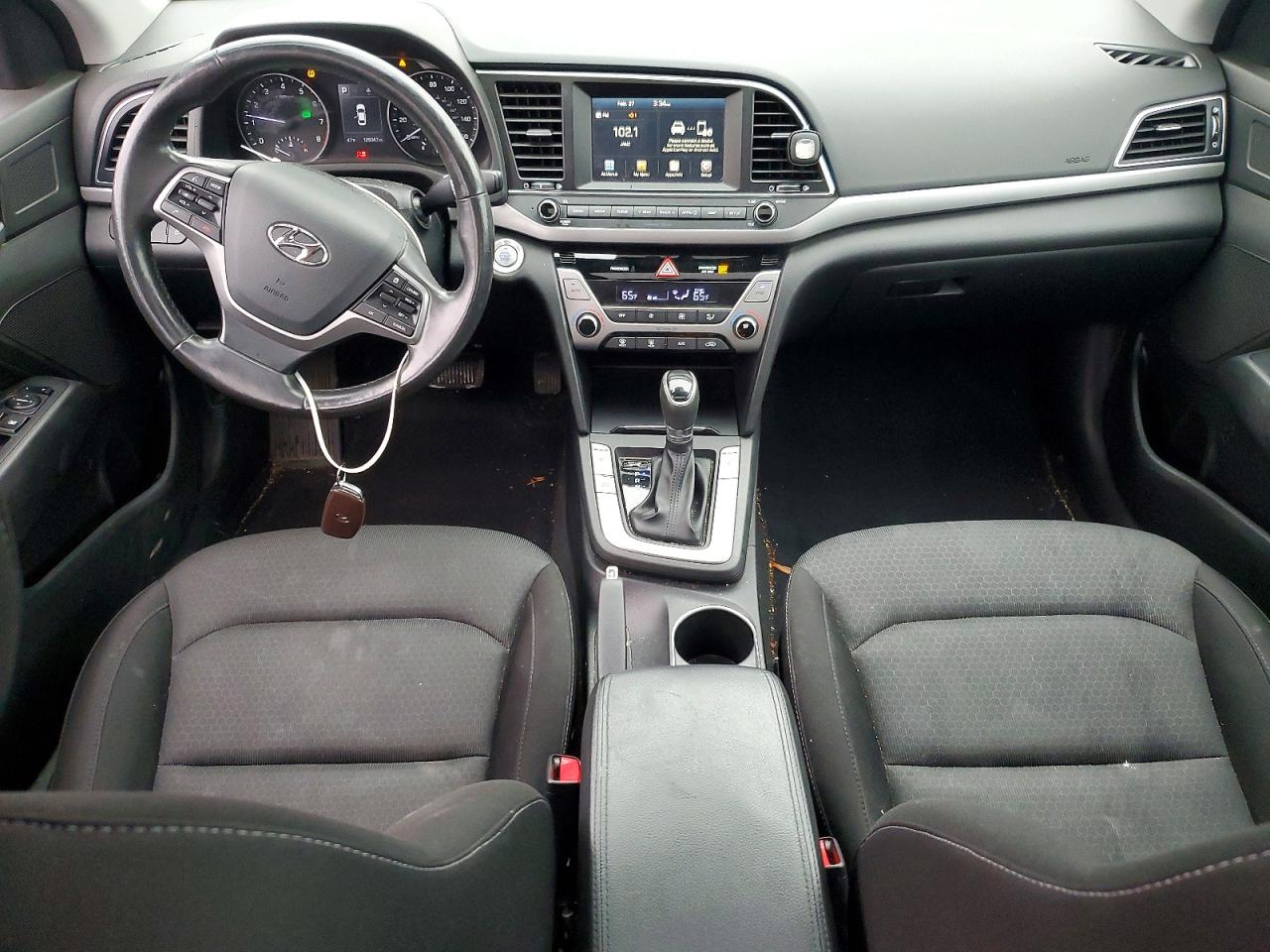 Hyundai ELANTRA Value Edition