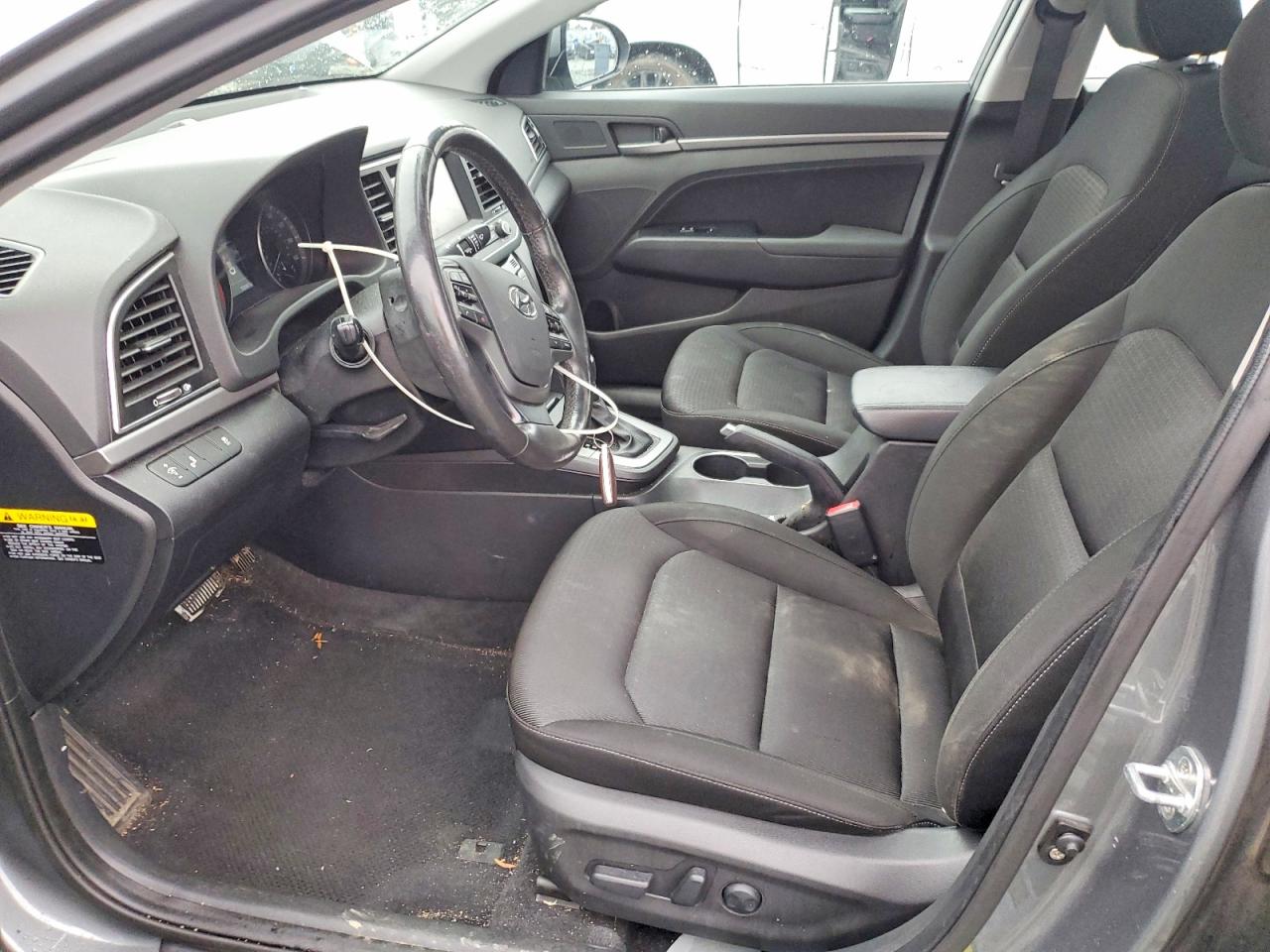 Hyundai ELANTRA Value Edition