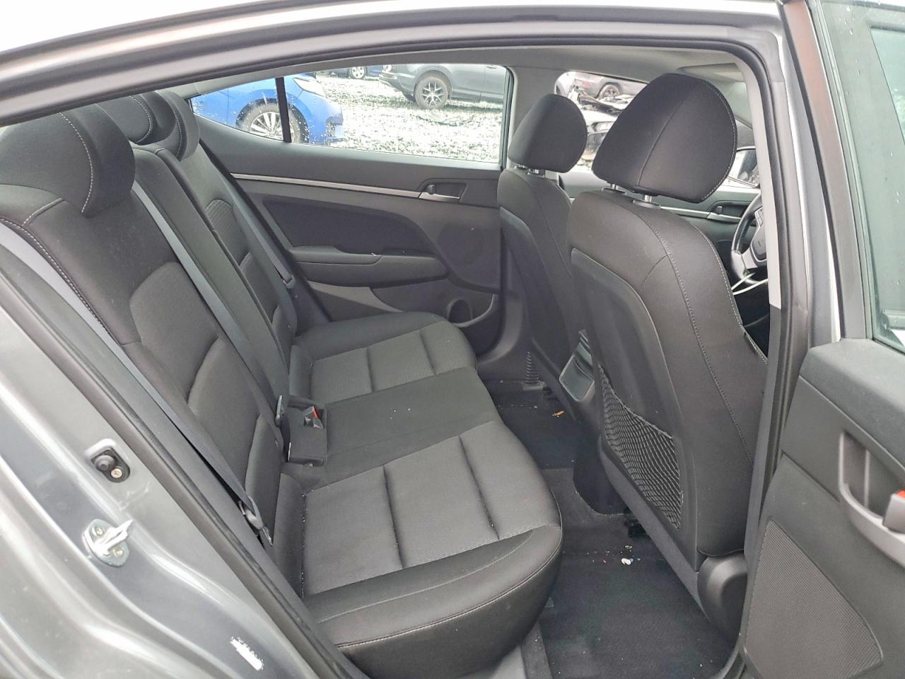 Hyundai ELANTRA Value Edition