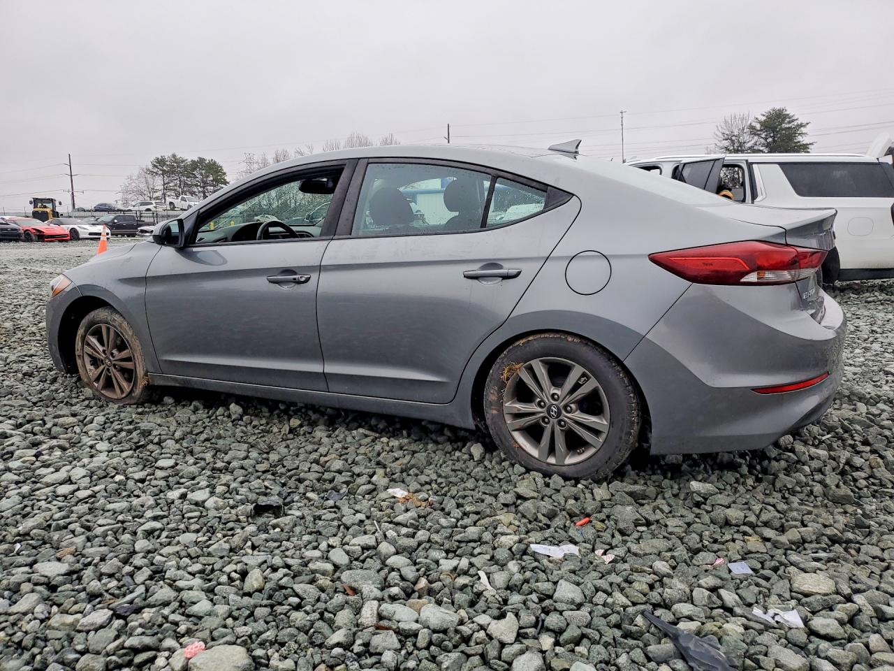 Hyundai ELANTRA Value Edition