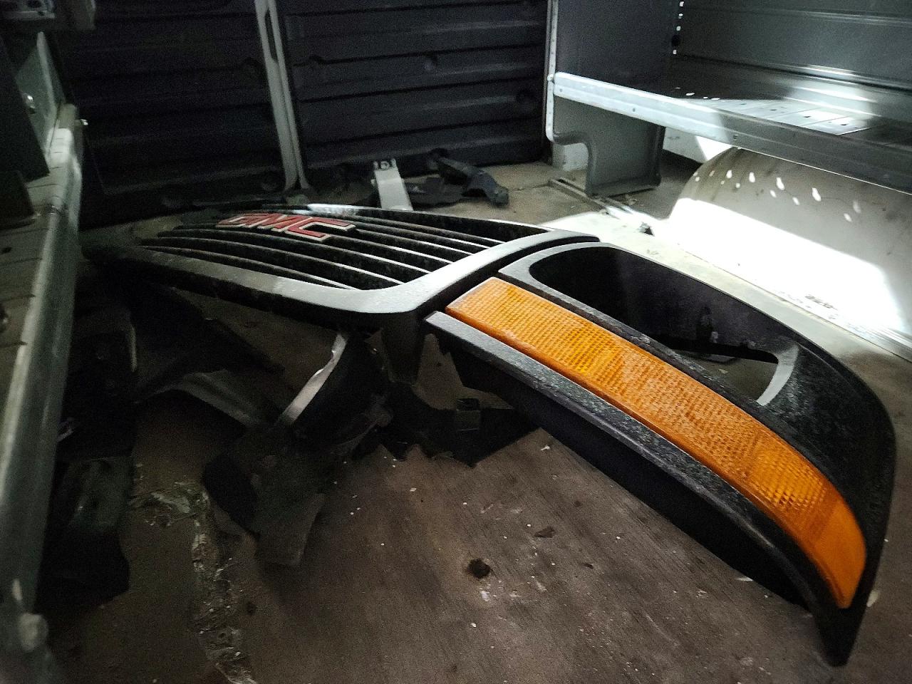 GMC Savana G2500