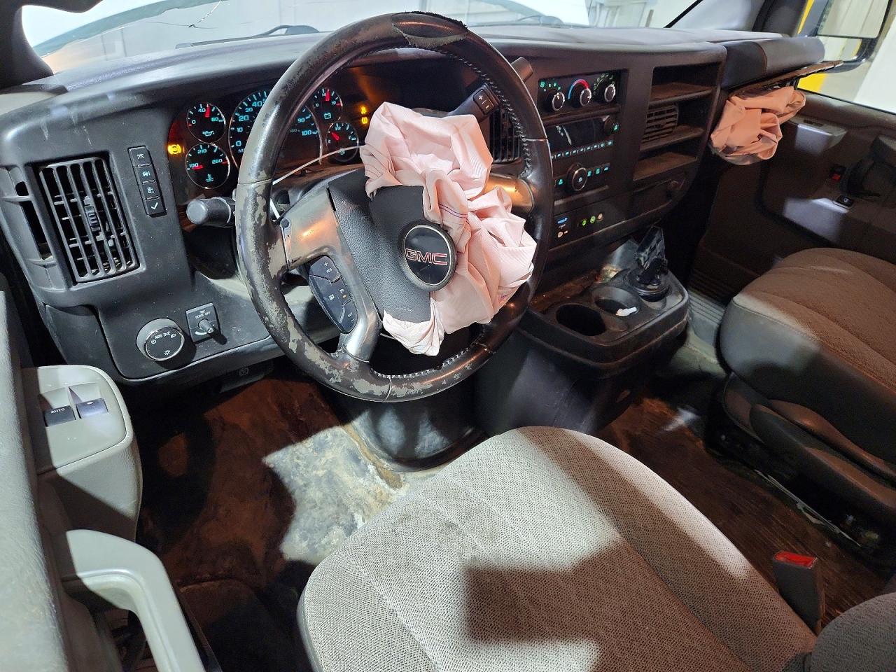 GMC Savana G2500