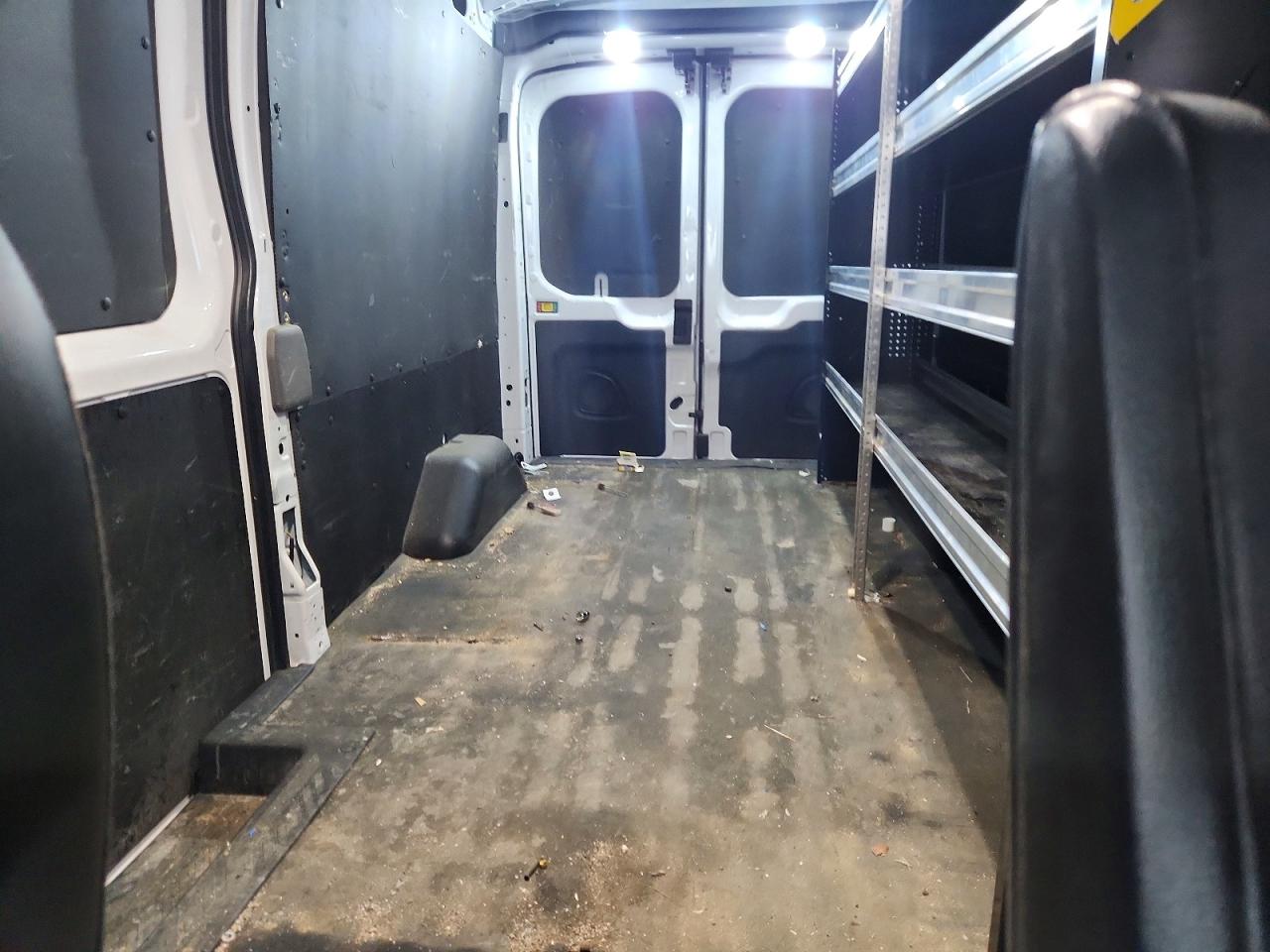 Ford Transit T-250