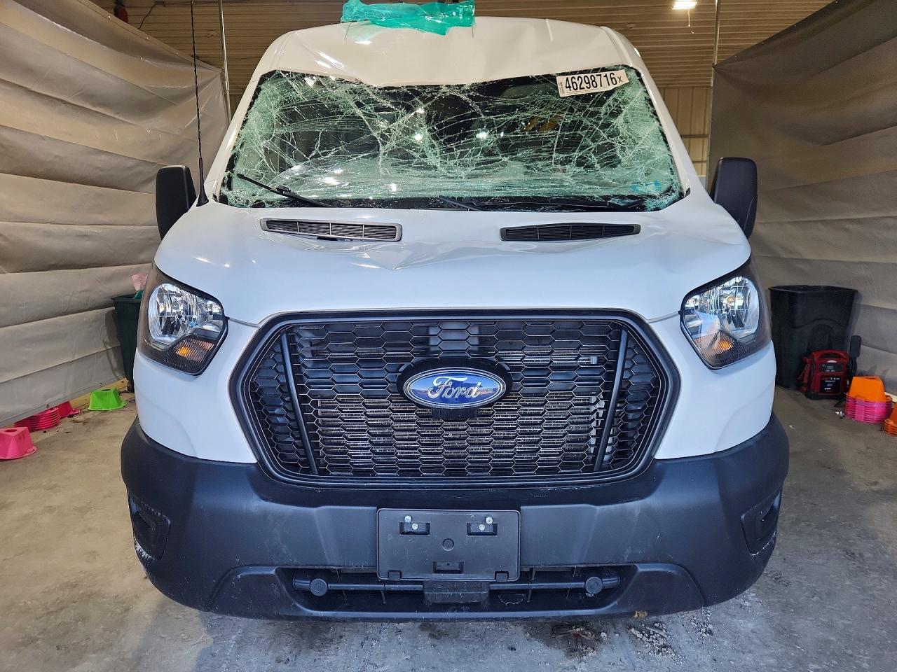 Ford Transit T-250