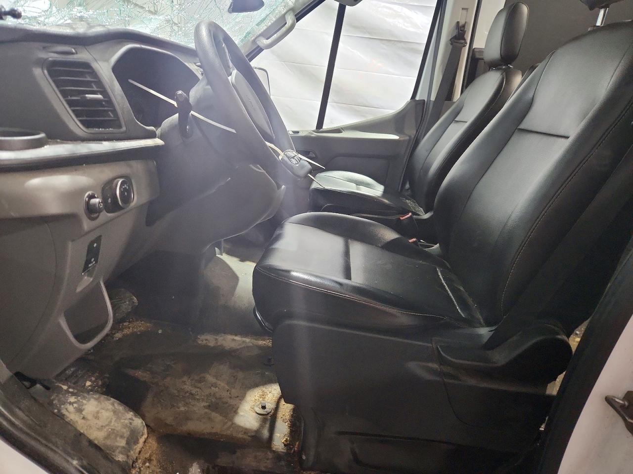 Ford Transit T-250