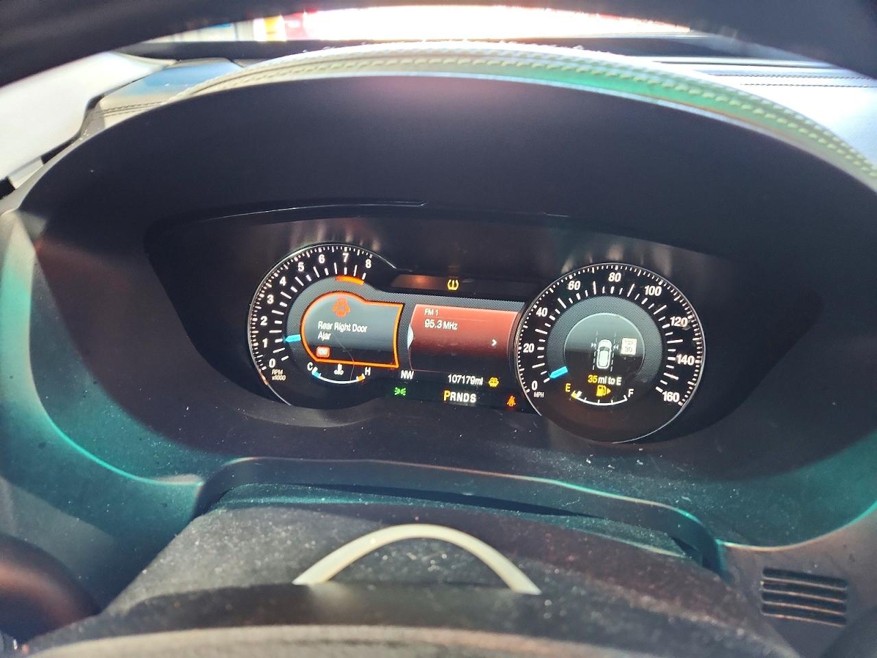Ford Explorer Platinum