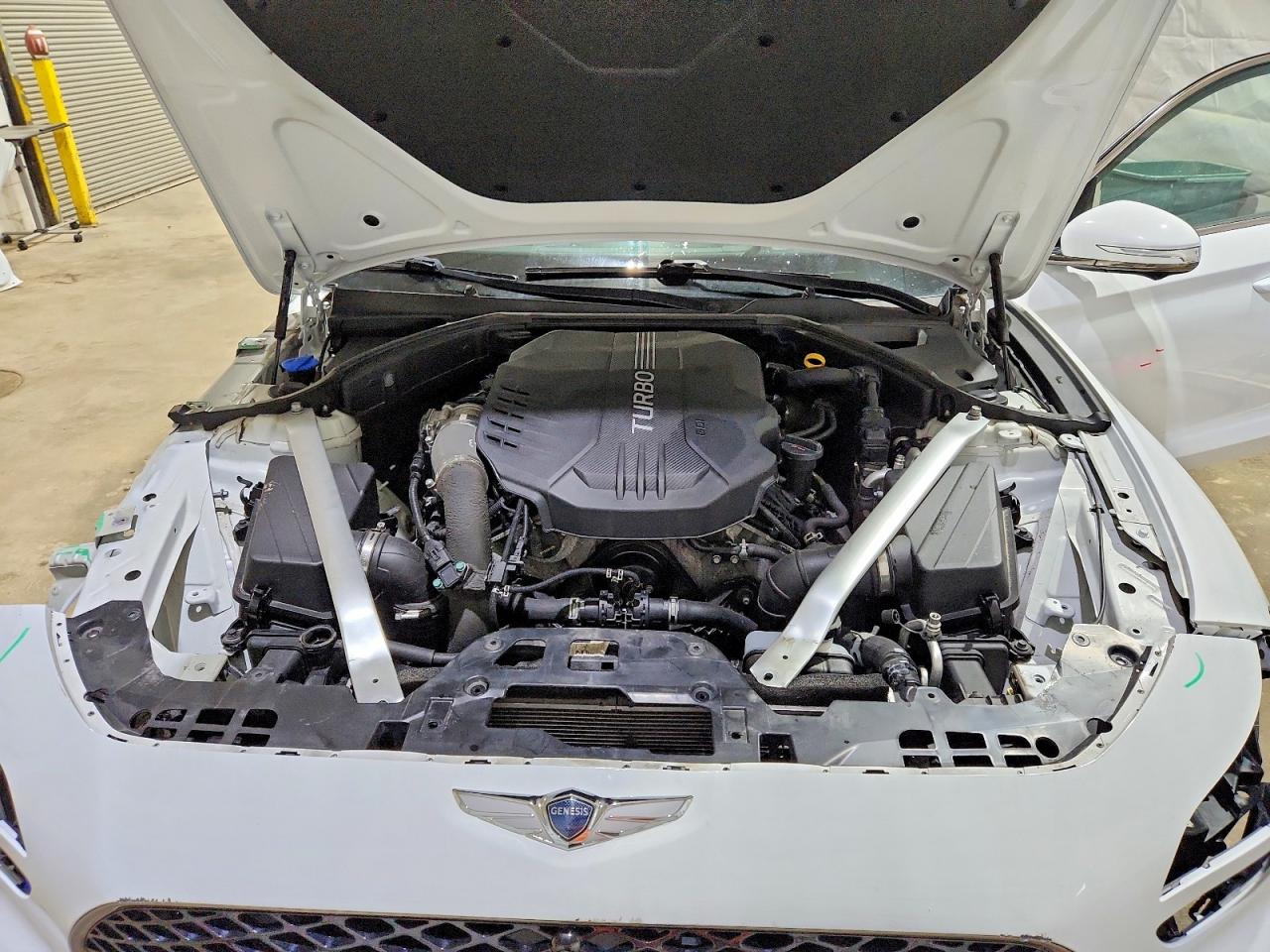 Genesis G70 3.3t S 3.3t Standard