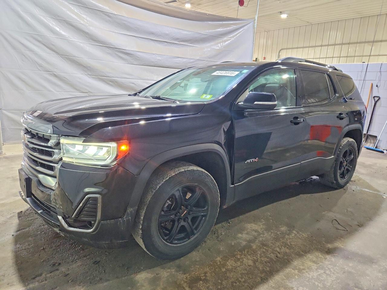 Salvage GMC Acadia Image