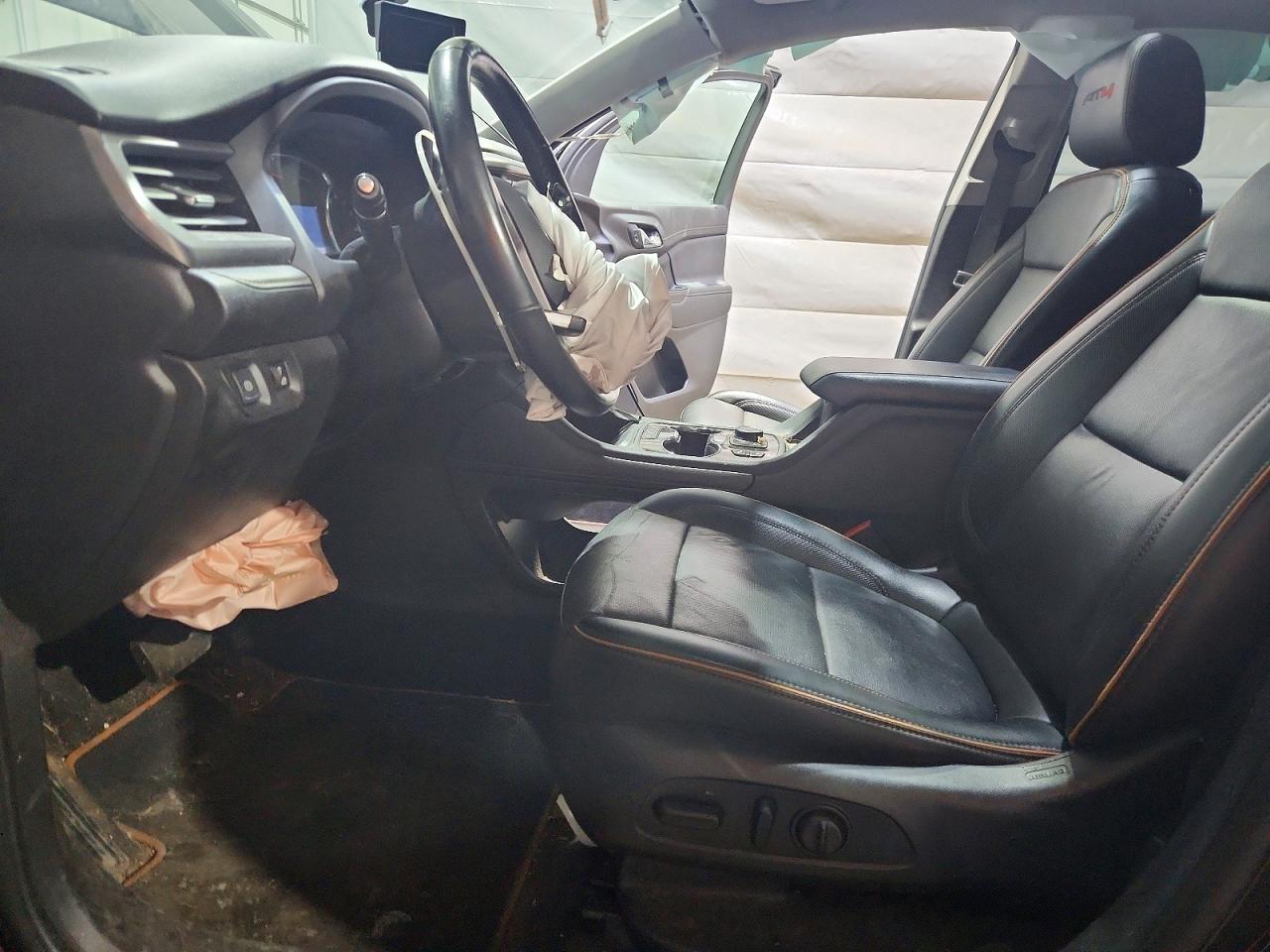 GMC Acadia At4