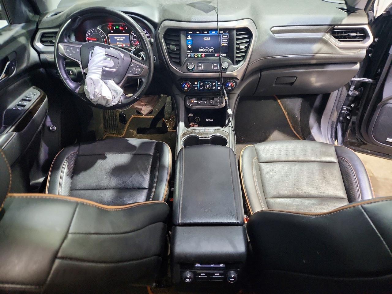GMC Acadia At4