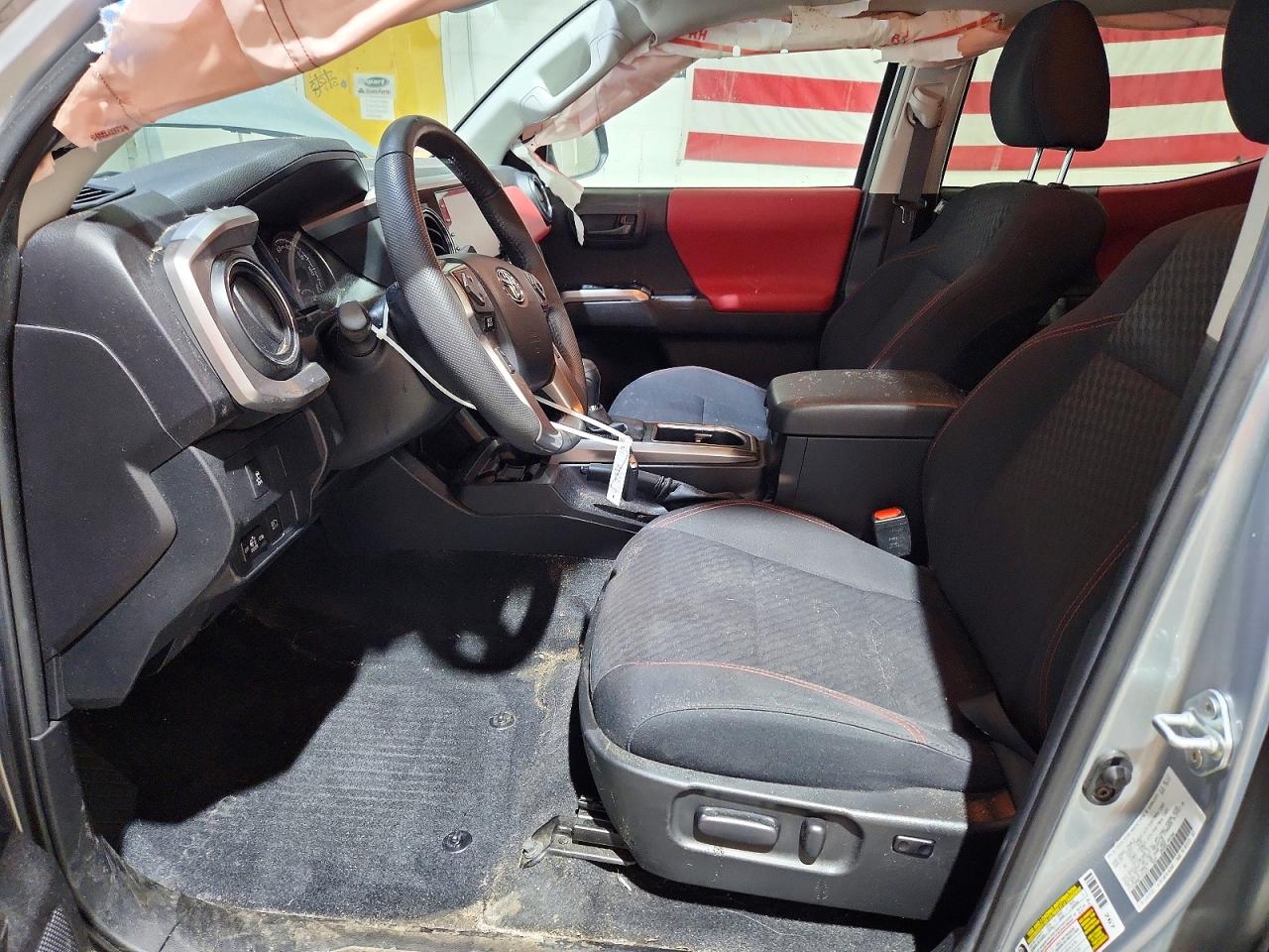 Toyota Tacoma Sr5 V6