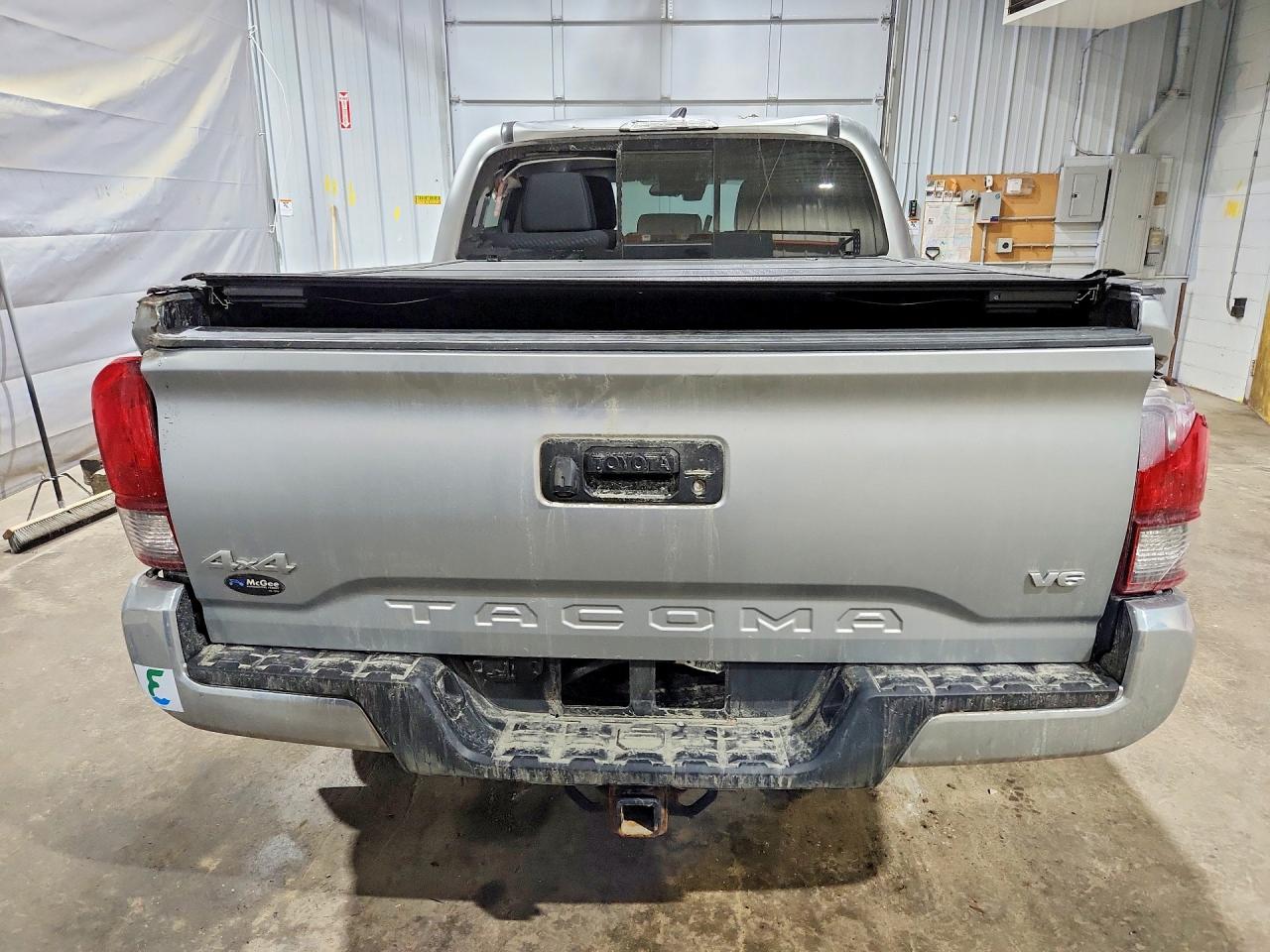 Toyota Tacoma Sr5 V6