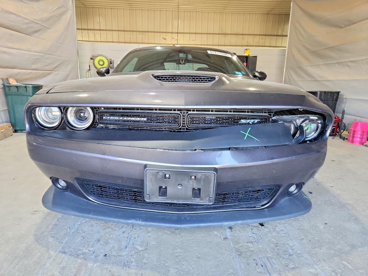 Dodge Challenger Srt 392