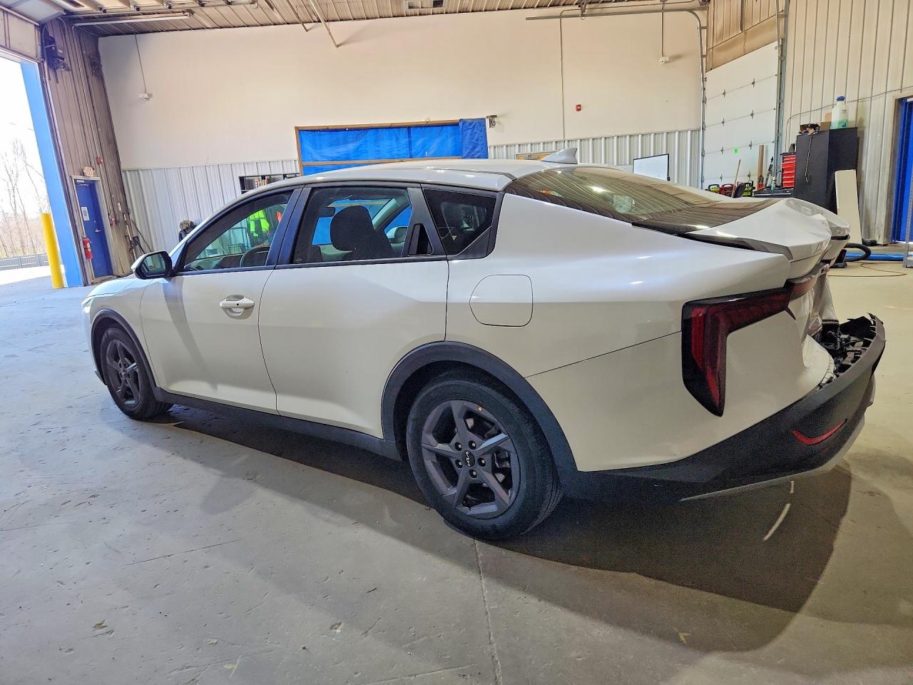 Kia K4 Lxs
