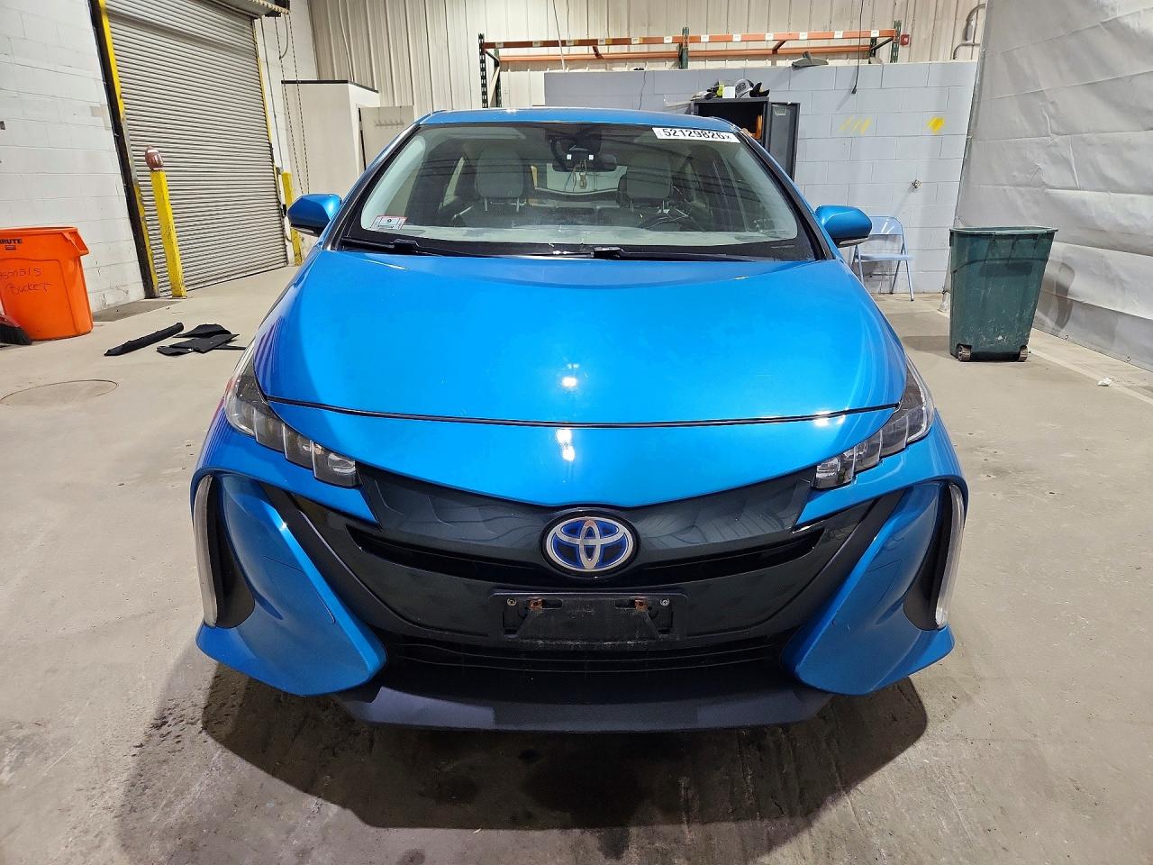 Toyota Prius Premium