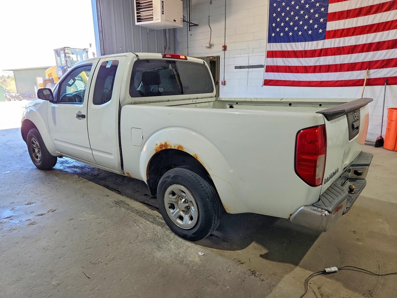 Nissan Frontier S