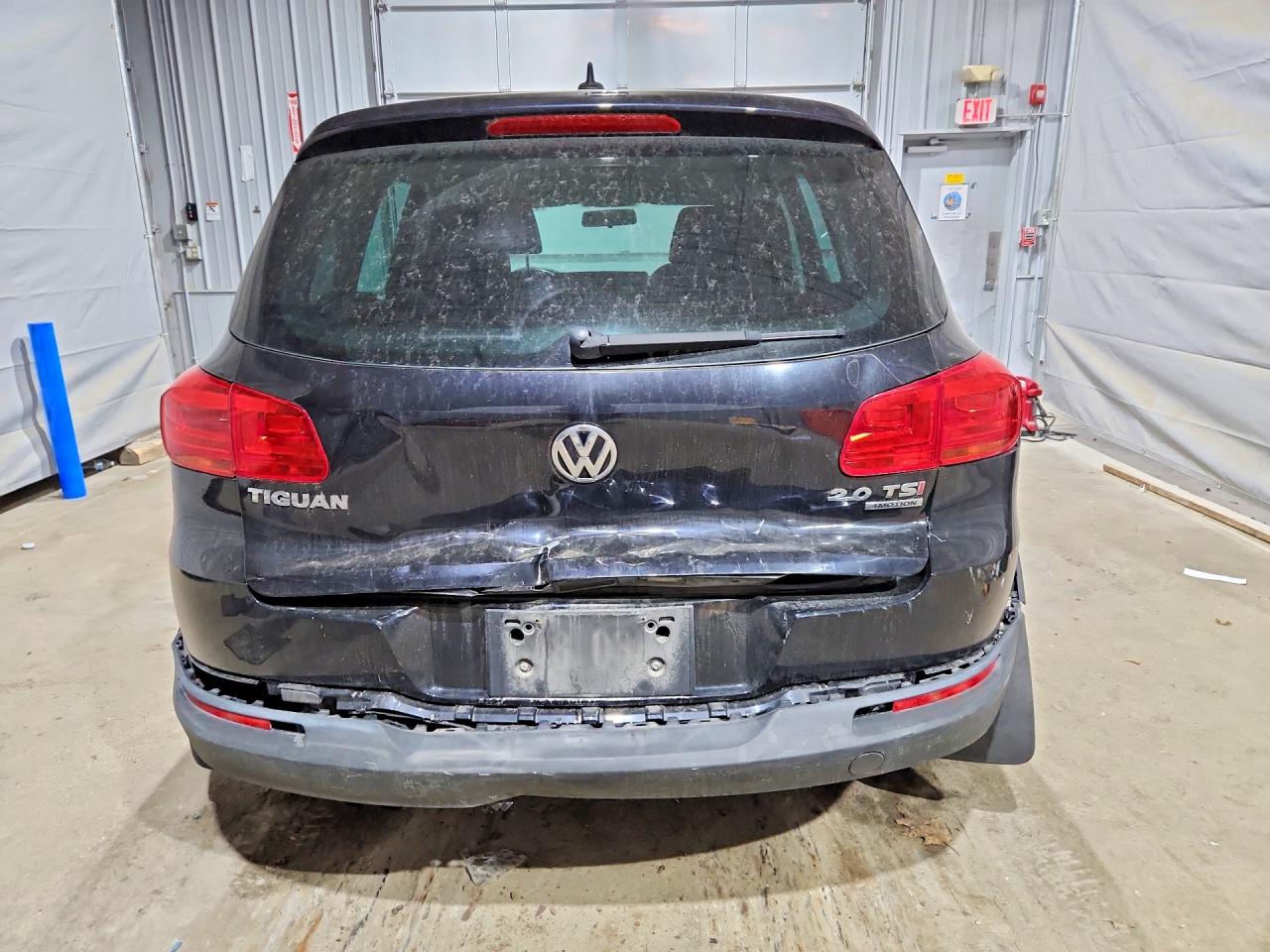 Volkswagen Tiguan S