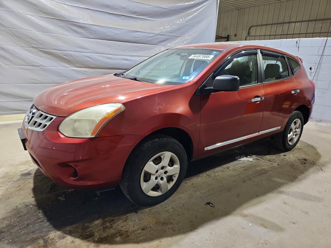 Salvage Nissan Rogue Image