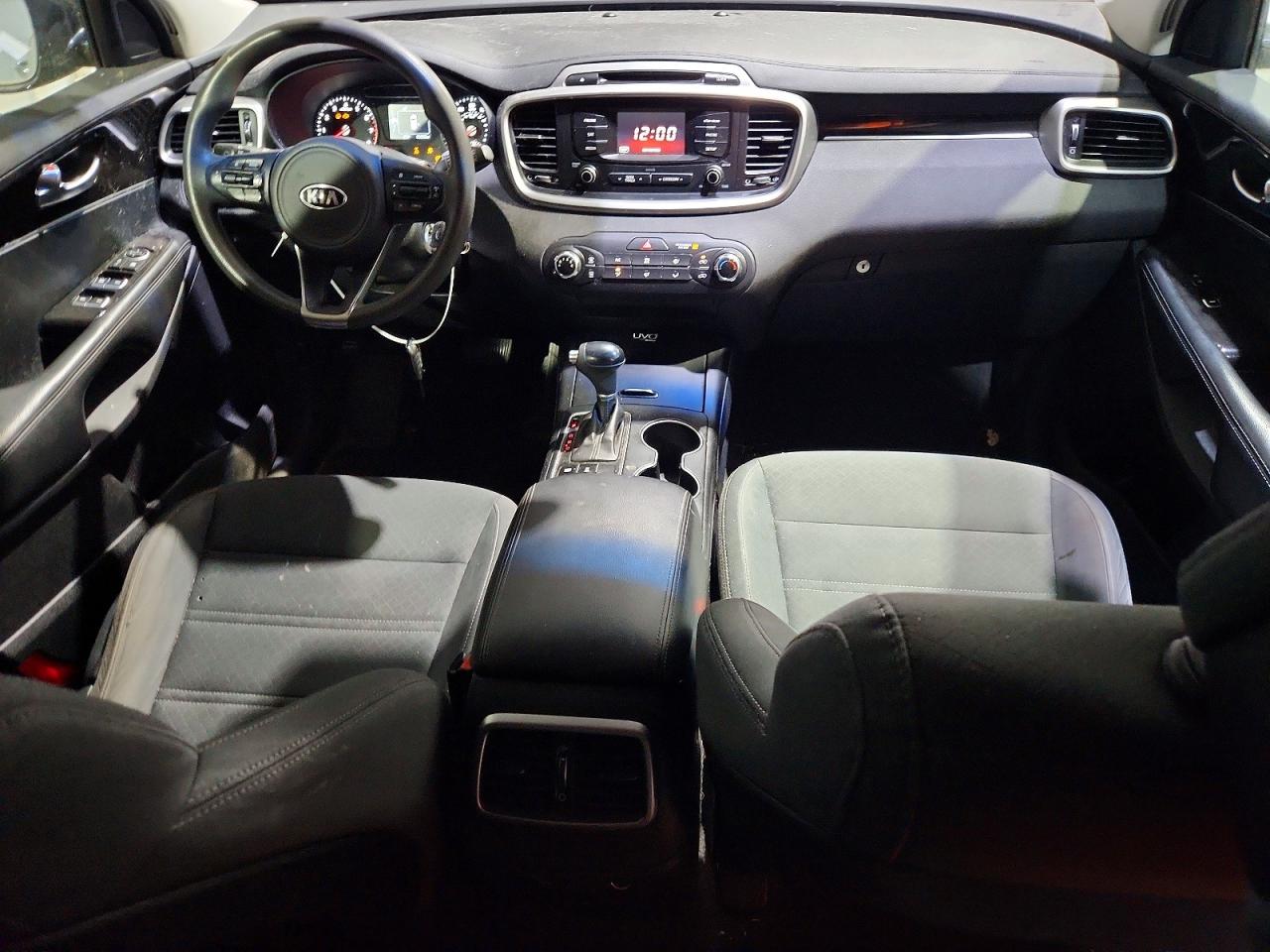 Kia Sorento Lx V6