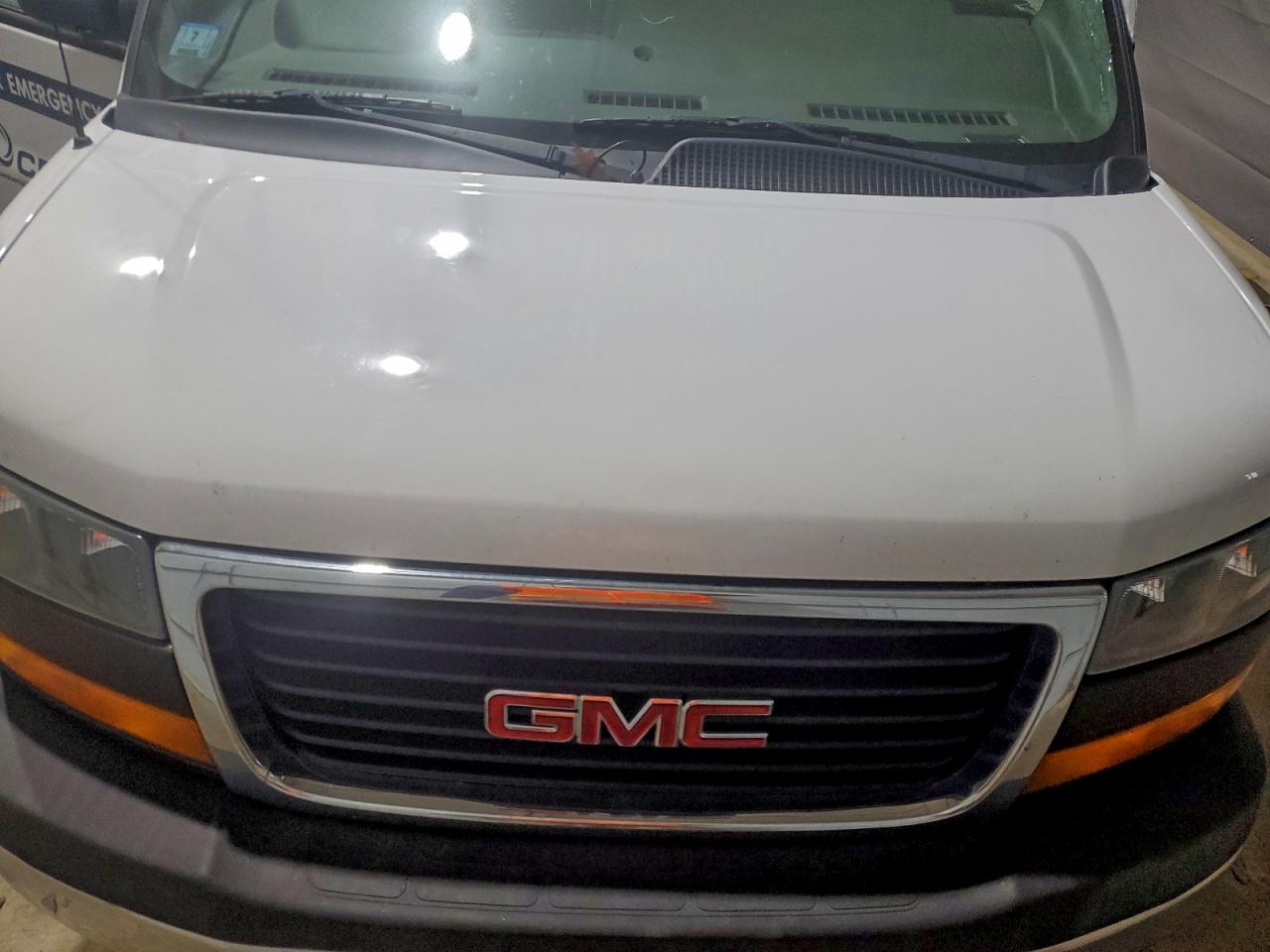 GMC Savana G2500