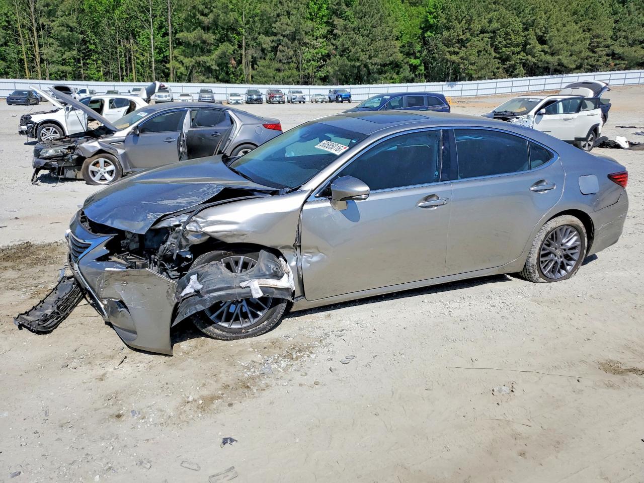 Salvage Lexus Es Image