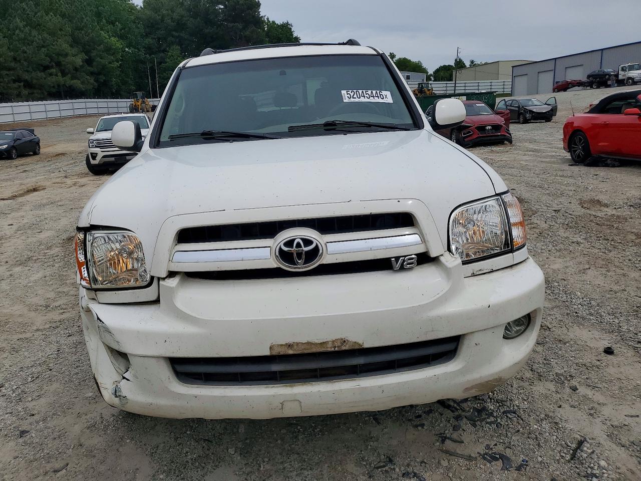 Toyota Sequoia Sr5