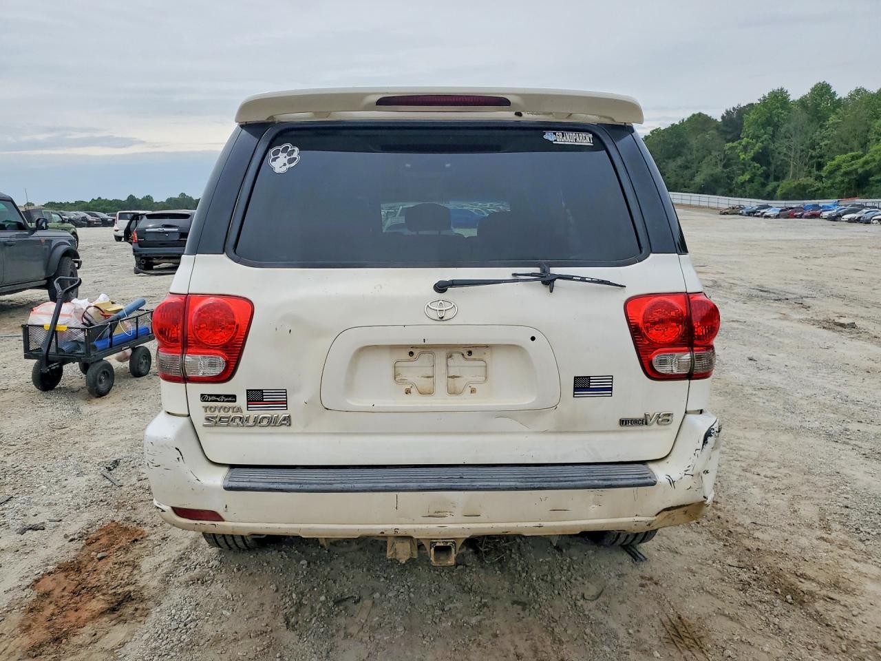 Toyota Sequoia Sr5