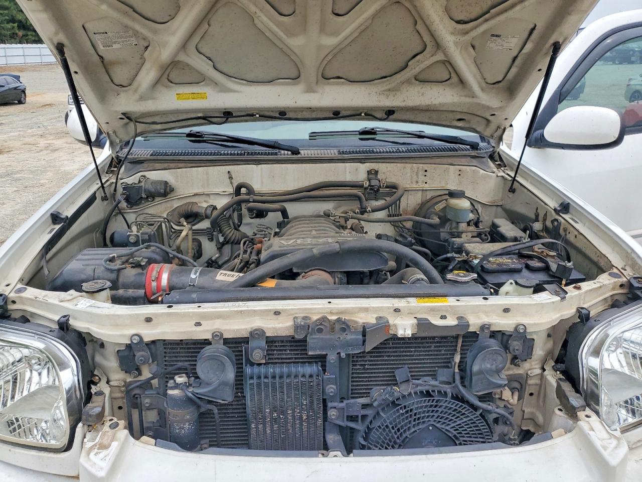 Toyota Sequoia Sr5