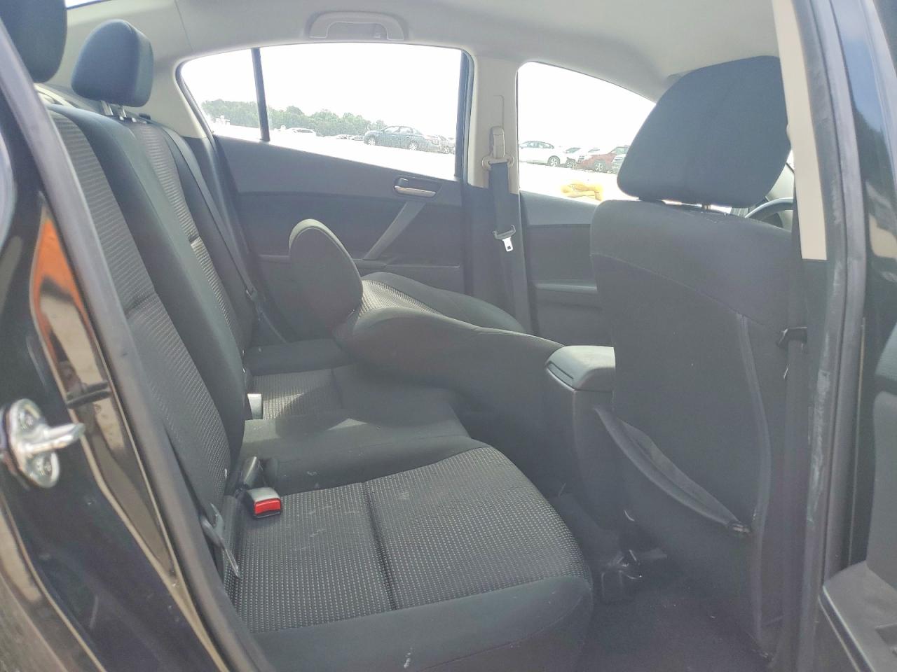 Mazda 3 I